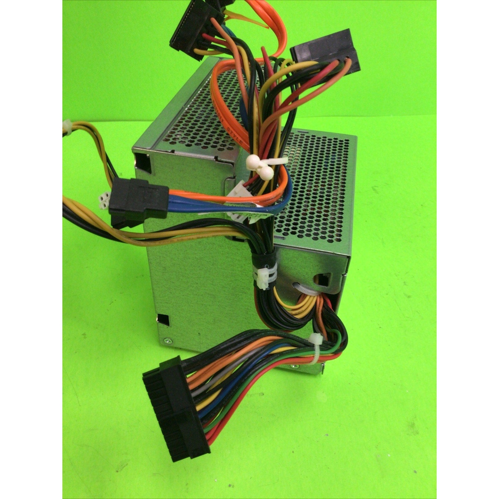 Dell L255P-01 255W Power Supply D390T 0D390T @BP2