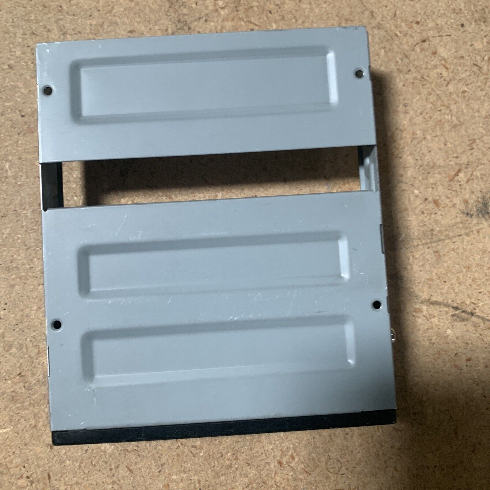 Dell Card Reader IO Interconnect R-680-070-215A-7 Card Reader