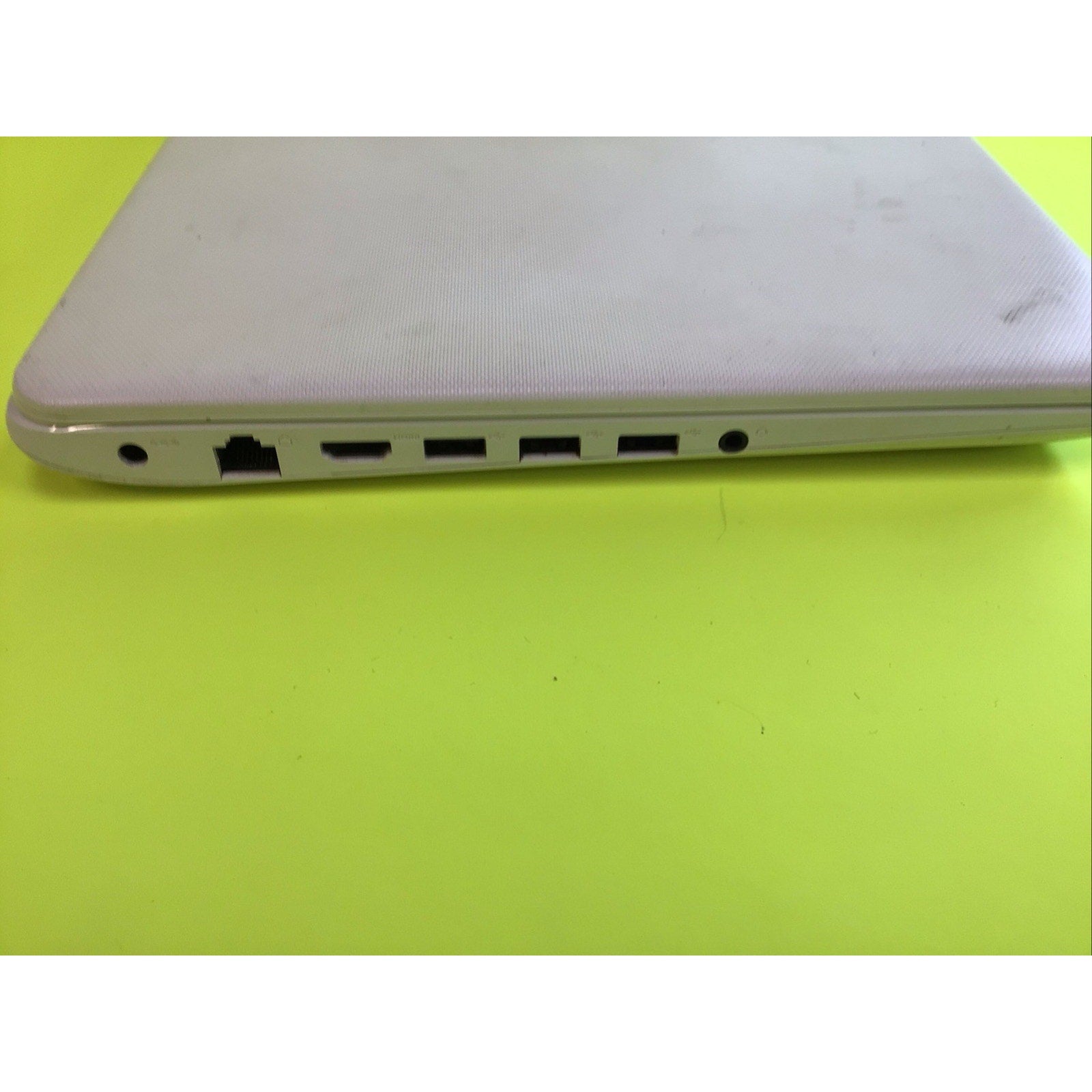 Samsung NT300E5K-L56S i5-5200U 8GB RAM NO HDD Laptop FOR PARTS or REPAIR