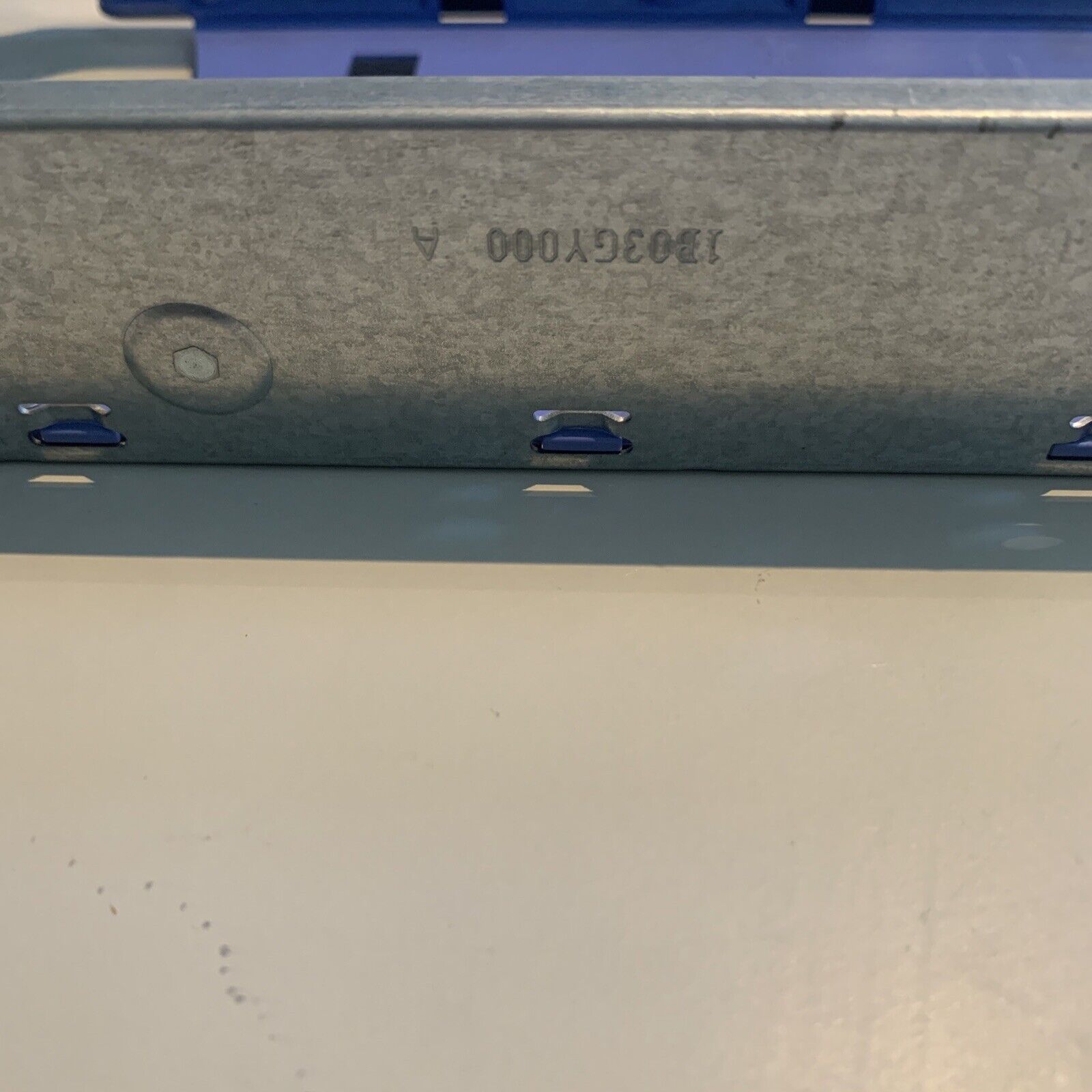 IBM THINKCENTRE M58P HD TRAY (BLUE & SILVER) 1B03GY000 1B03GY100 124-LNVH