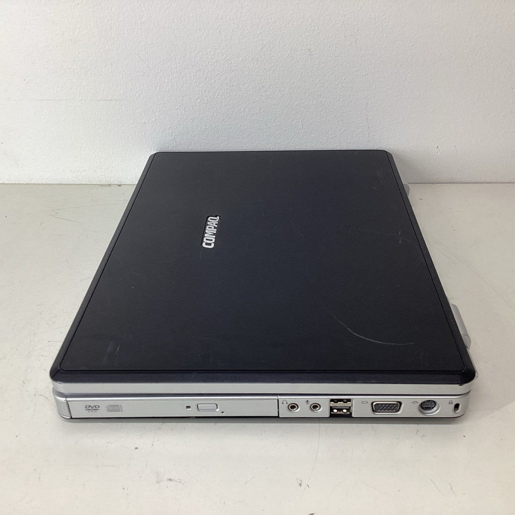 Compaq Presario V4000 Laptop 60GB HDD 512GBx2 RAM Intel Centrino - For Parts