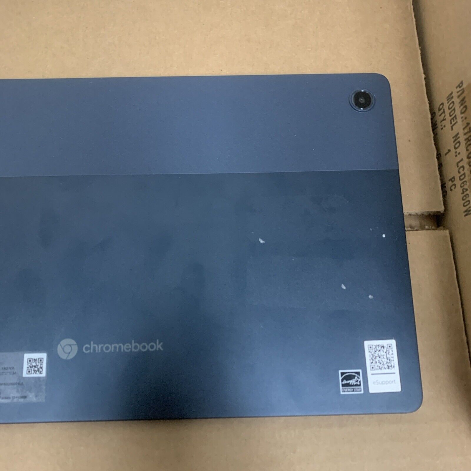 Lenovo 13.3" Duet 5 Chromebook 13Q7C6 Tablet - Screen Broken - As-Is/BAD