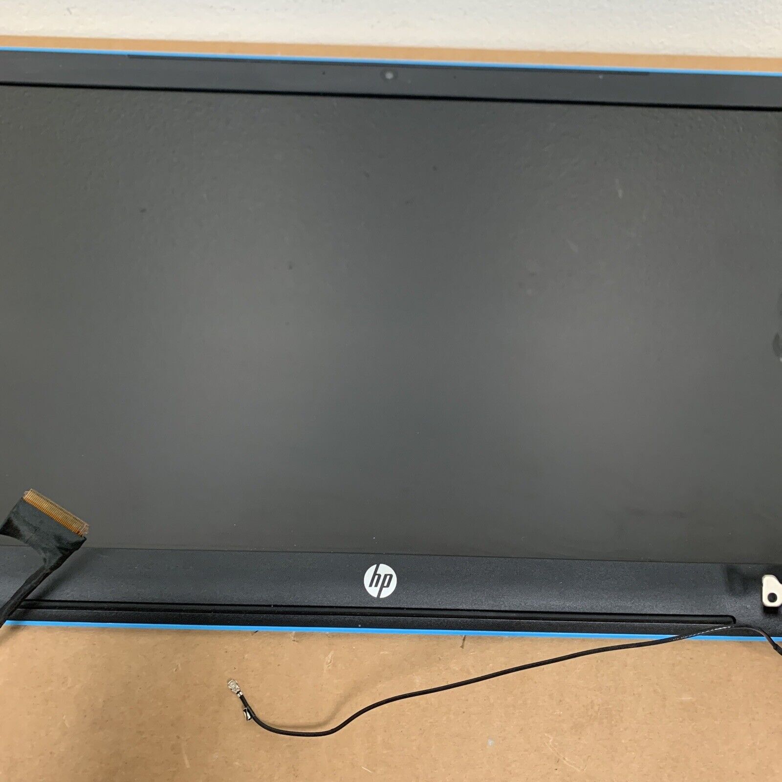 HP PAVILION 17-F028NR 17.3" WXGA++ LAPTOP LED LCD SCREEN Assembly - BLUE Color