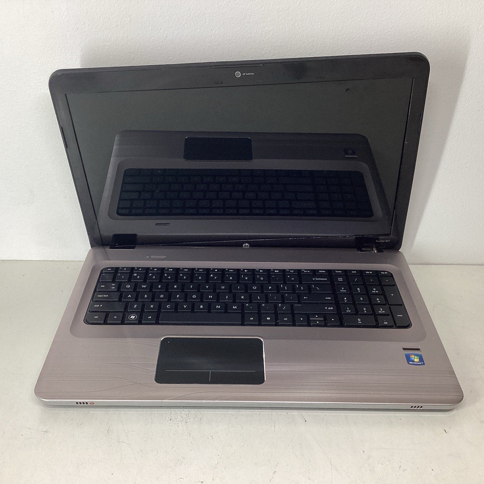 HP Pavilion dv7-4053cl 17.3" Laptop AMD N620 4GB RAM 500GB HDD - For Parts
