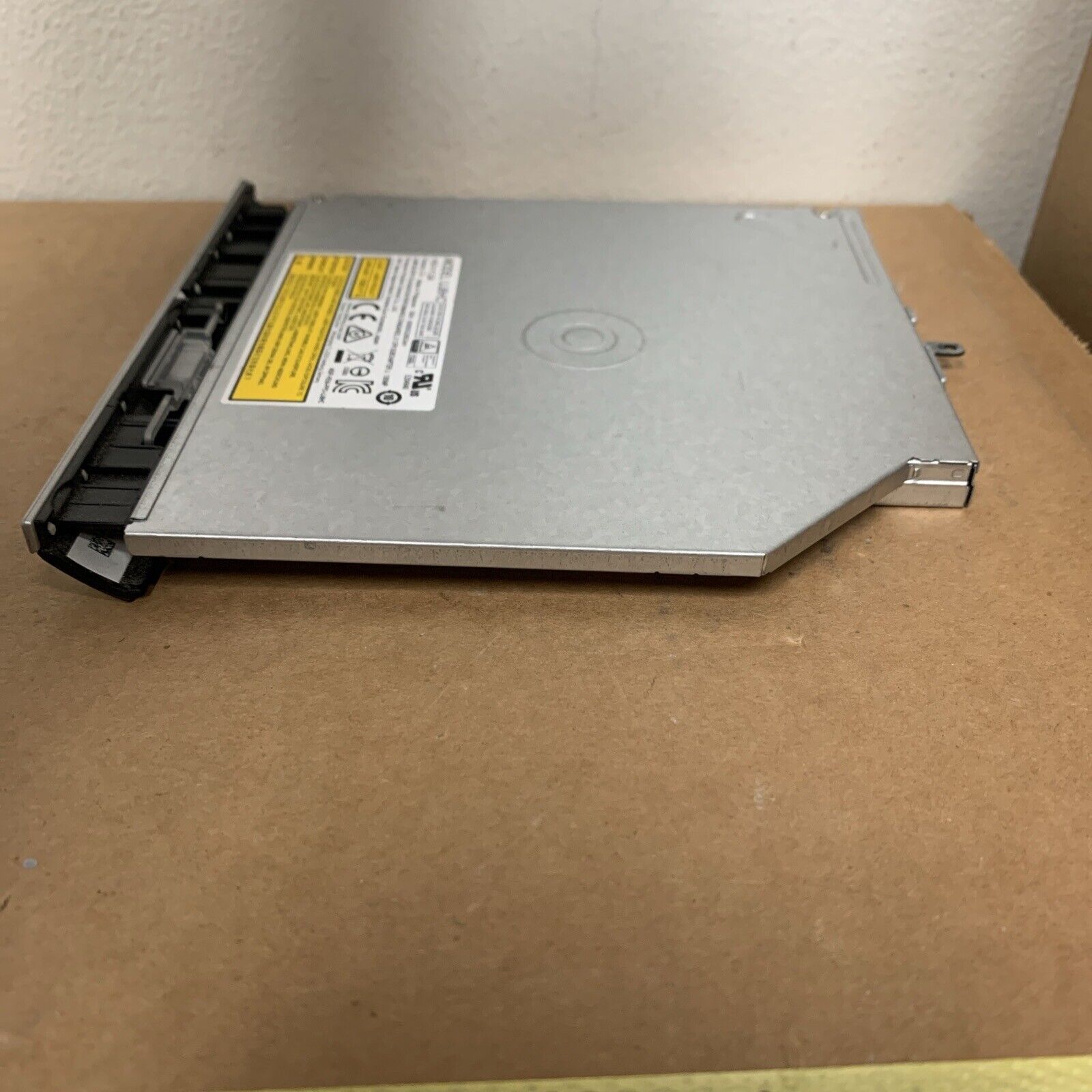 GENUINE Lenovo IdeaPad UJ8HC DVDRW Drive PN: 5DX0G86787 w/ Bezel PN: AP1BJ000500