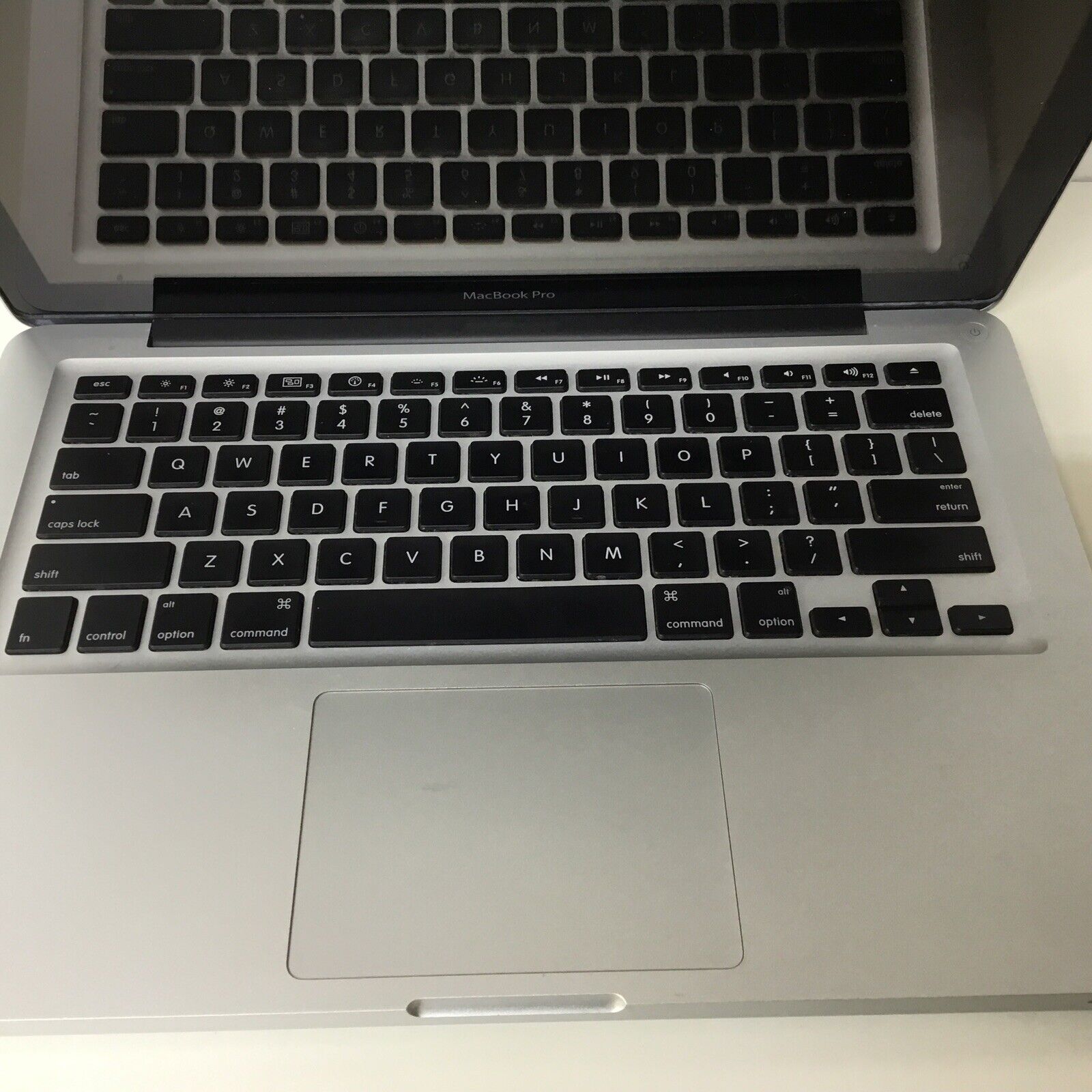 Apple MacBook Pro 13" A1278 Early 2011 Core i5 2.3GHz 4GB 320GB HDD - For Parts