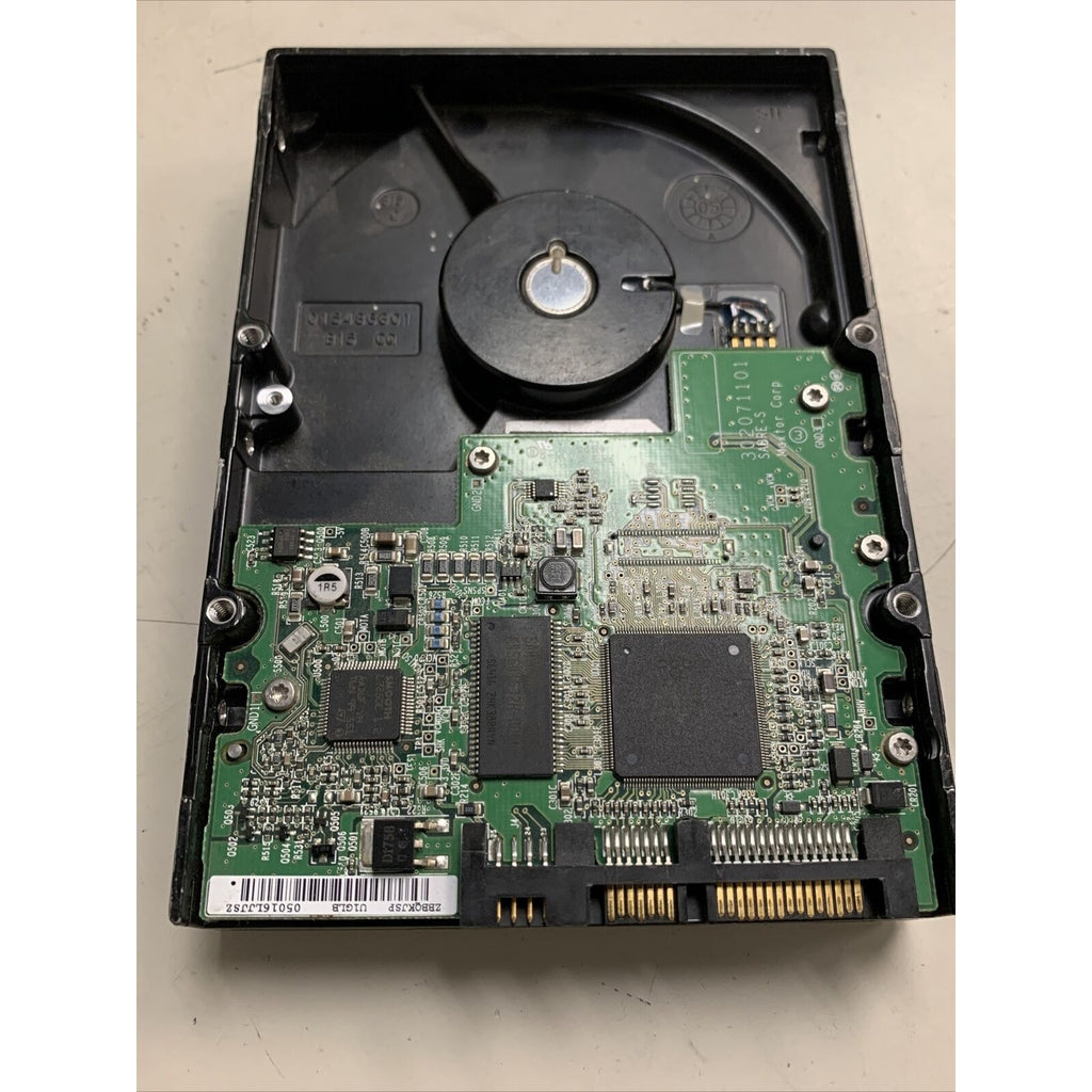 Maxtor 6L100M0 100GB SATA/150 7200RPM 8MB Hard Drive Very Good