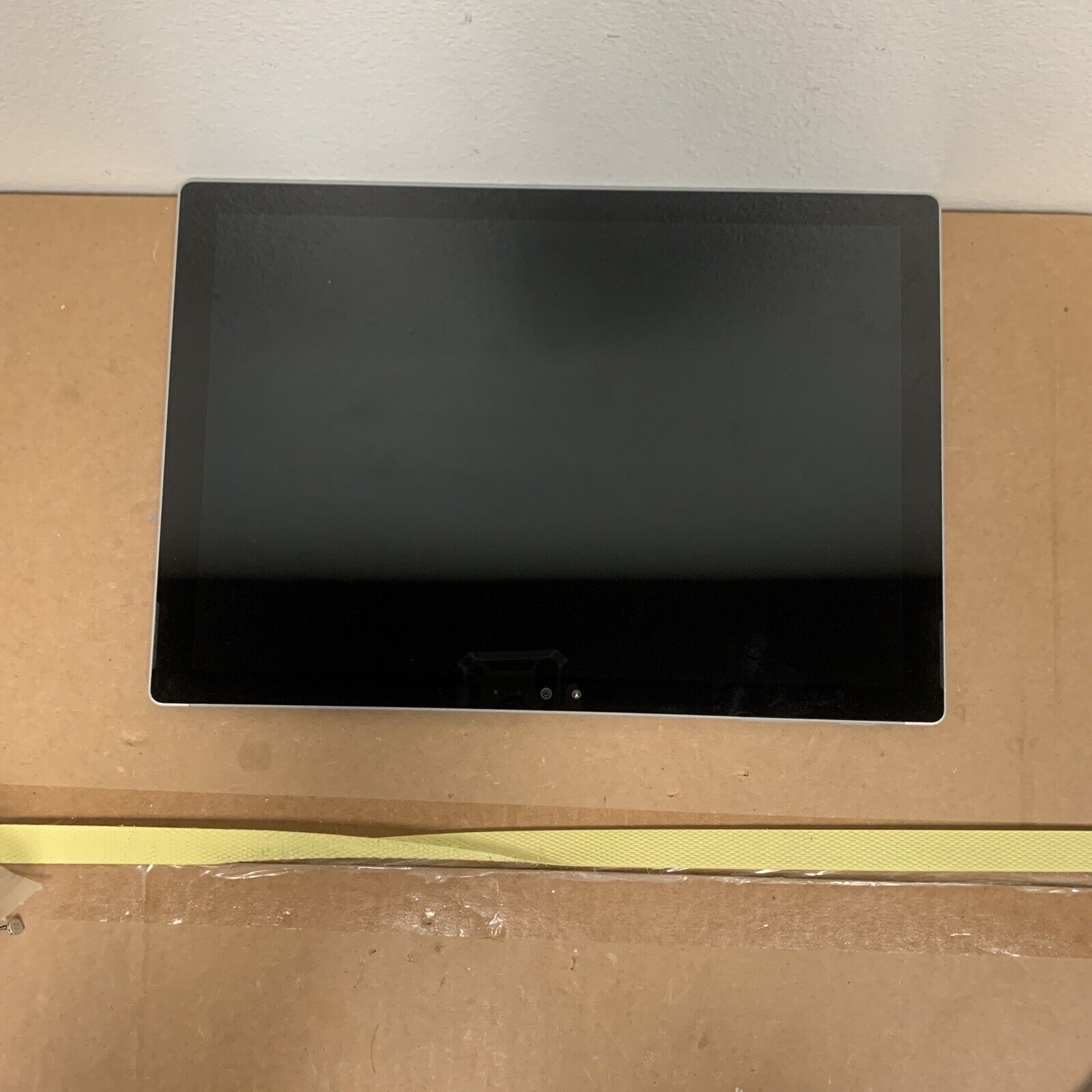 Microsoft Surface Pro 4 256GB Intel Core i7 16GB RAM 1724 BAD Touchscreen