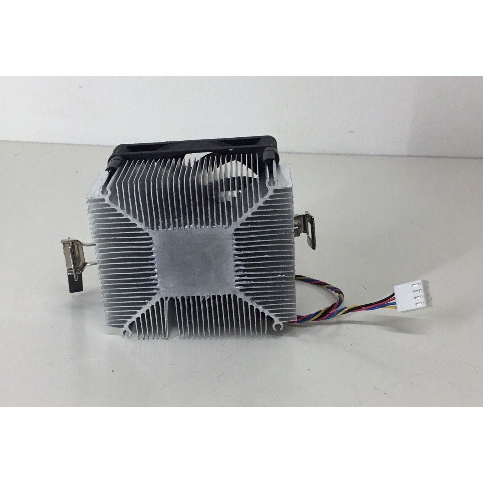 Fan w/ Heatsink DK8-00004-A1-GP For AMD Black Ed FX-6300 CPU - For Parts