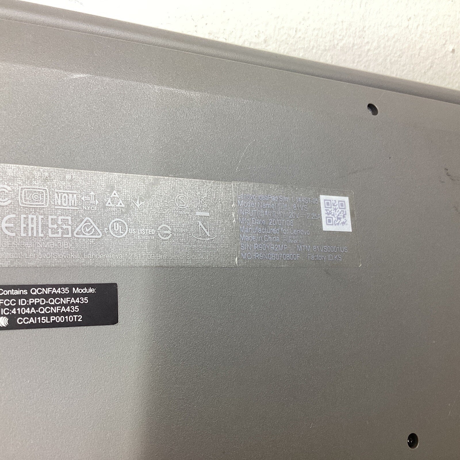 Lenovo IdeaPad Slim 1-14AST-05 14" AMD A6 No HDD/SSD, RAM - For Parts