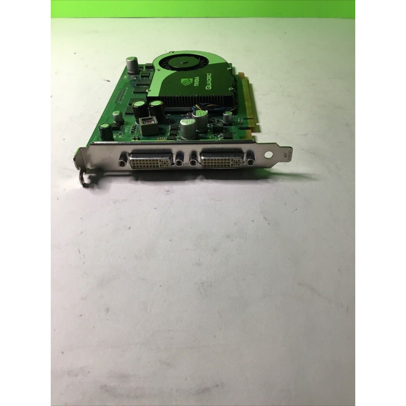 Nvidia Quadro FX570 Graphics Card