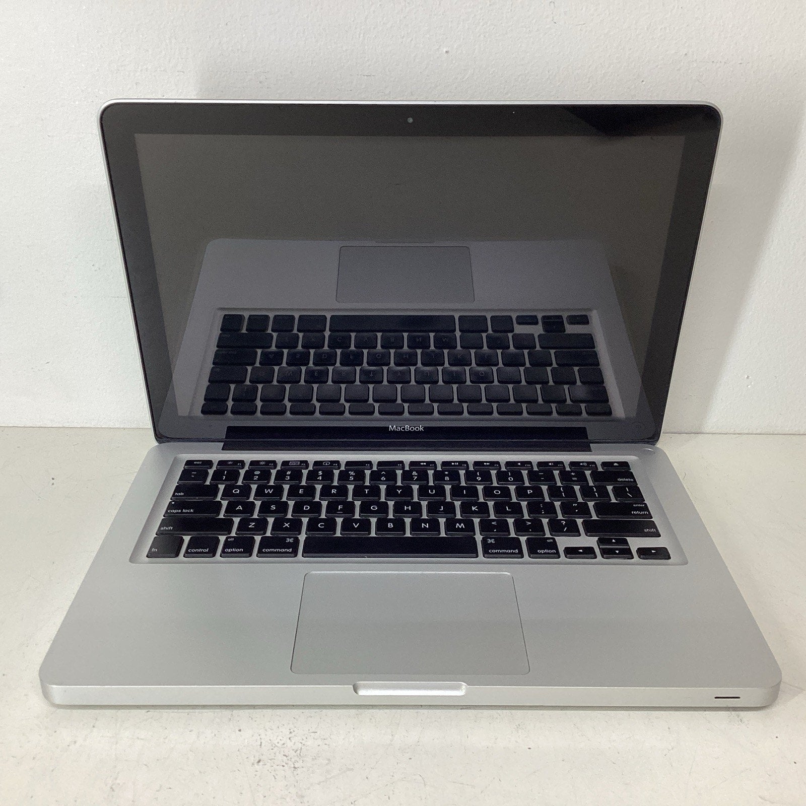 MacBook Pro 13" 2008 Core 2 Duo 4GB RAM 500GB HDD A1278 - For Parts
