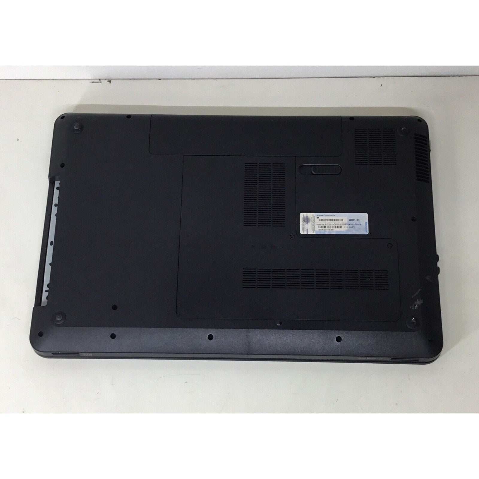 HP Pavilion g7 series Windows 7 Laptop 584037-001 A4 AMD Dual Core - For Parts