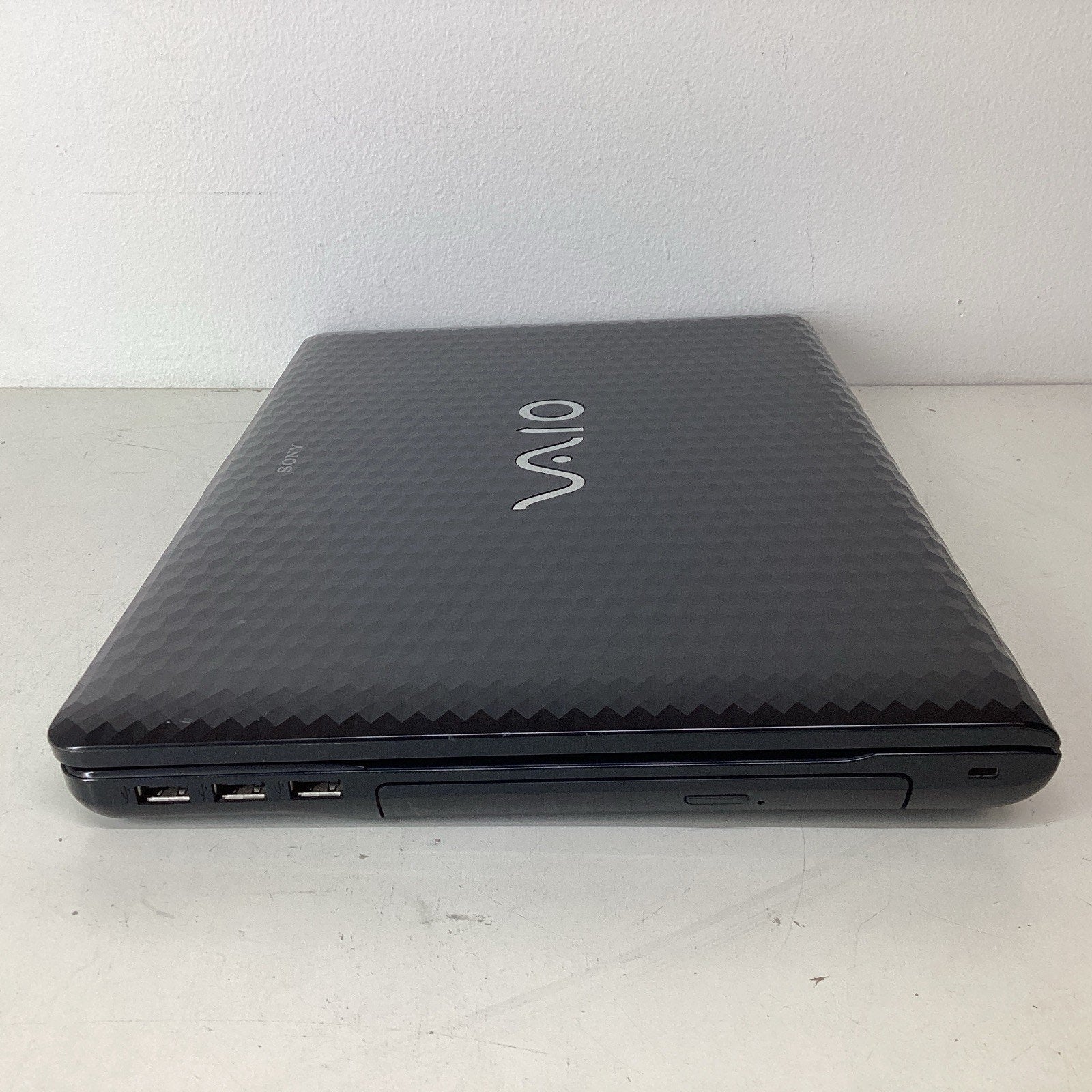 Sony VAIO PCG- 71912L 15.6" Laptop Intel Pentium 4GB RAM 500GB HDD - For Parts