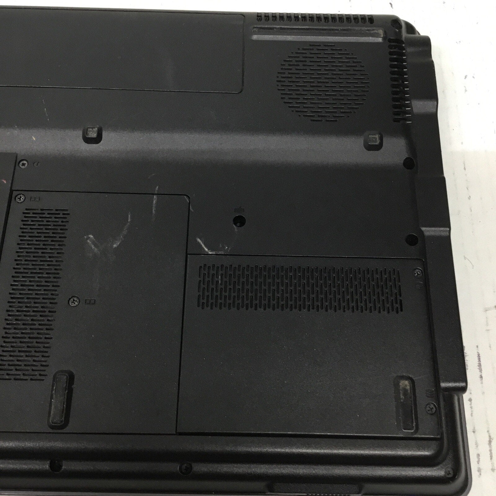 HP COMPAQ V6000 LAPTOP NOTEBOOK For Parts READ DESC