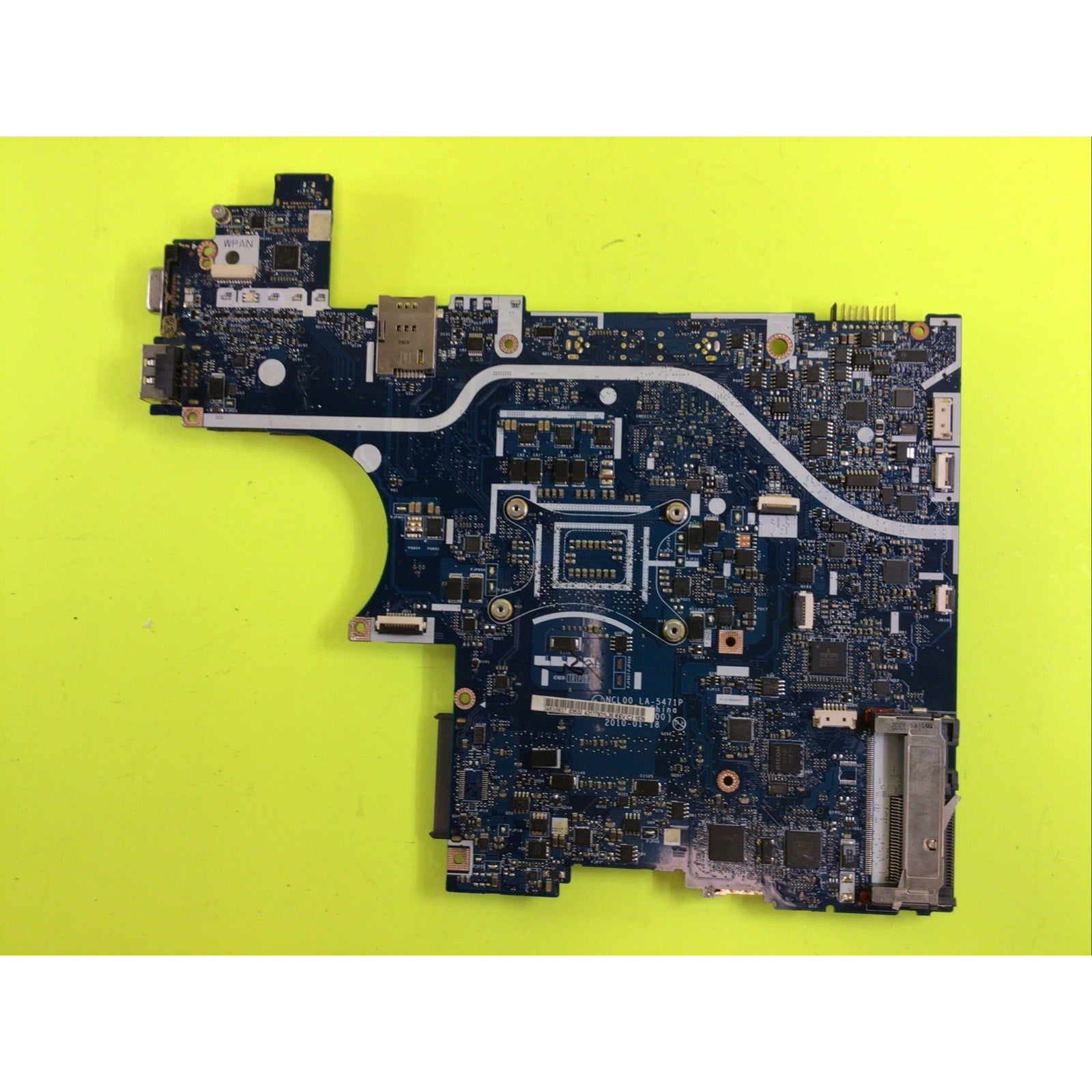 Dell Latitude E6410 Motherboard LA-5471P FOR PARTS REPAIR or RECYCLE