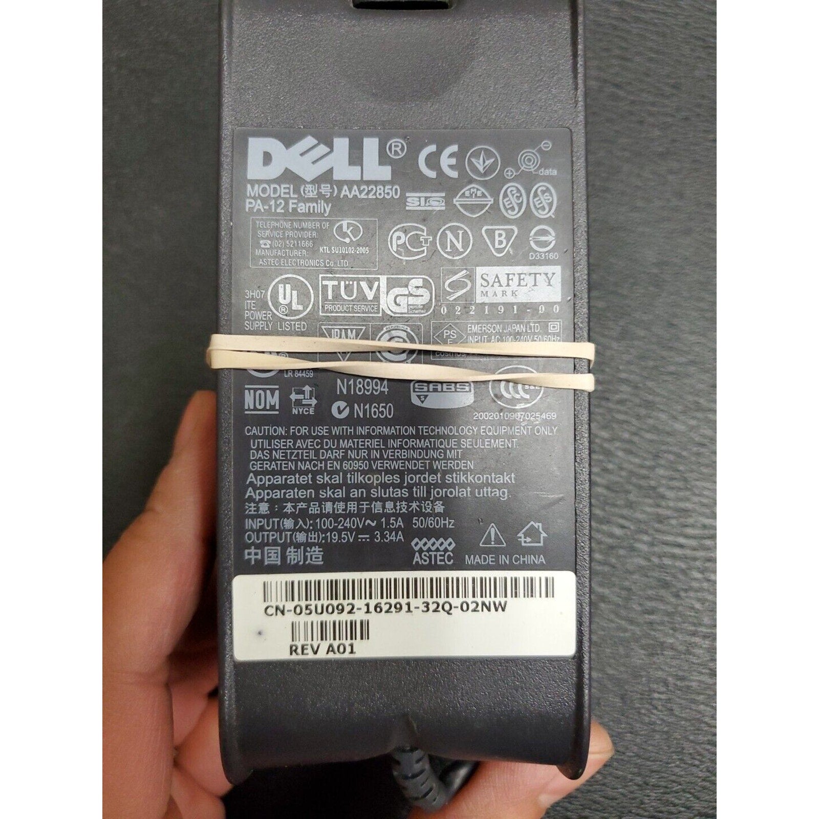 Genuine Dell AA22850 65W 19.5V 3.34A AC Adapter PA-12 05U092
