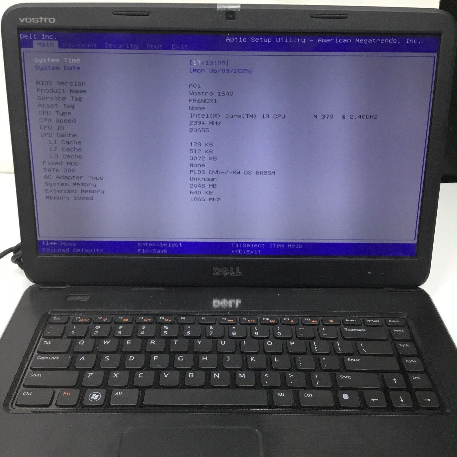 Dell Vostro 1540 Black Intel Core 1st Gen Ci3 15.6 inch Laptop READ DESC