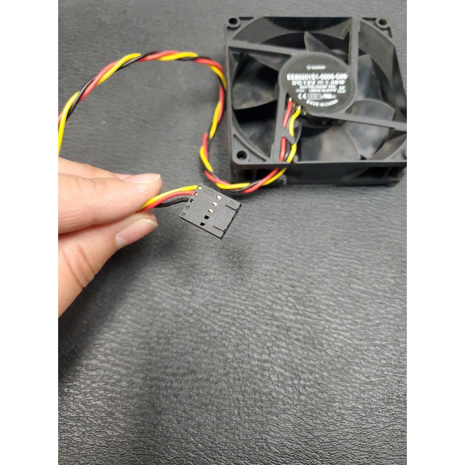 Dell Sunon EE80201S1-0000-G99 12V 1.56W 99GRF A00 130mA 36.0CFM 099GRF