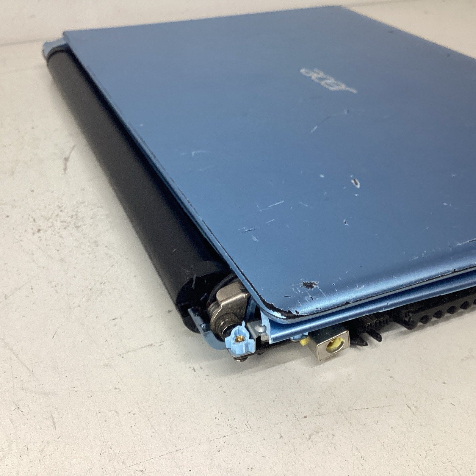 Acer Aspire V5-431-4899 MS2360 Intel Pentium No RAM or LCD - For Parts