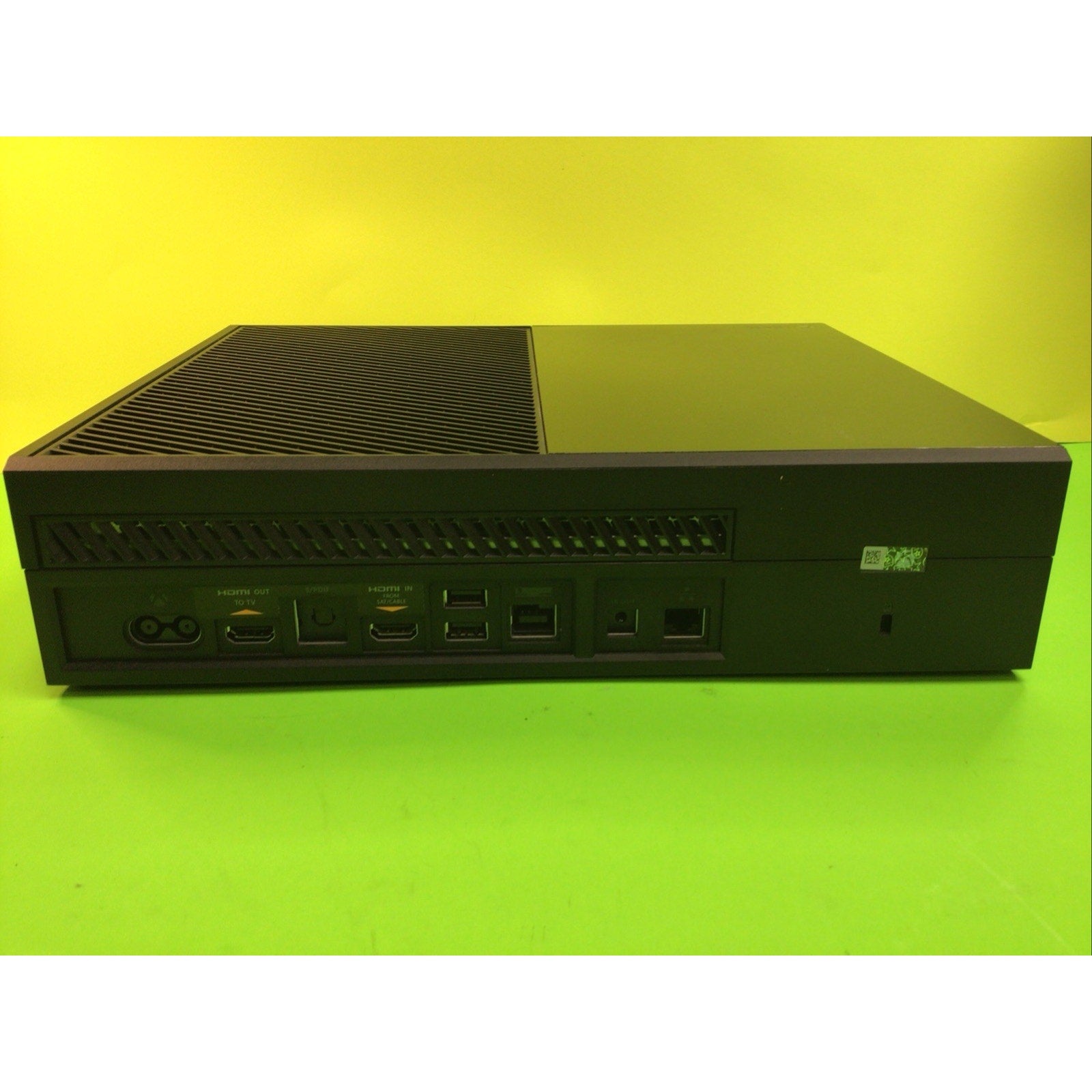 Microsoft Xbox One Original Model 1547 FOR PARTS or REPAIR