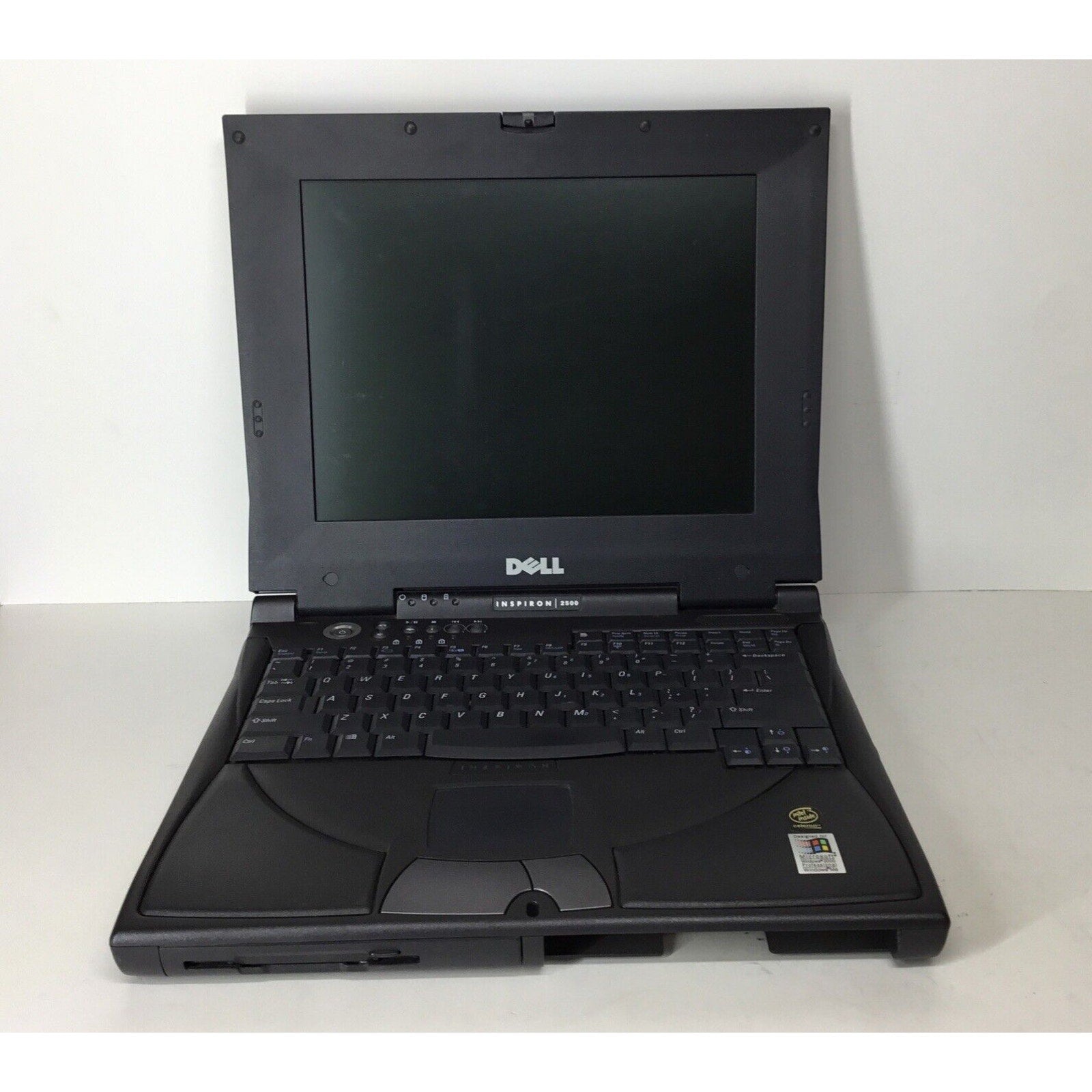 Dell Inspiron i2500 Laptop PP02L FOR PARTS