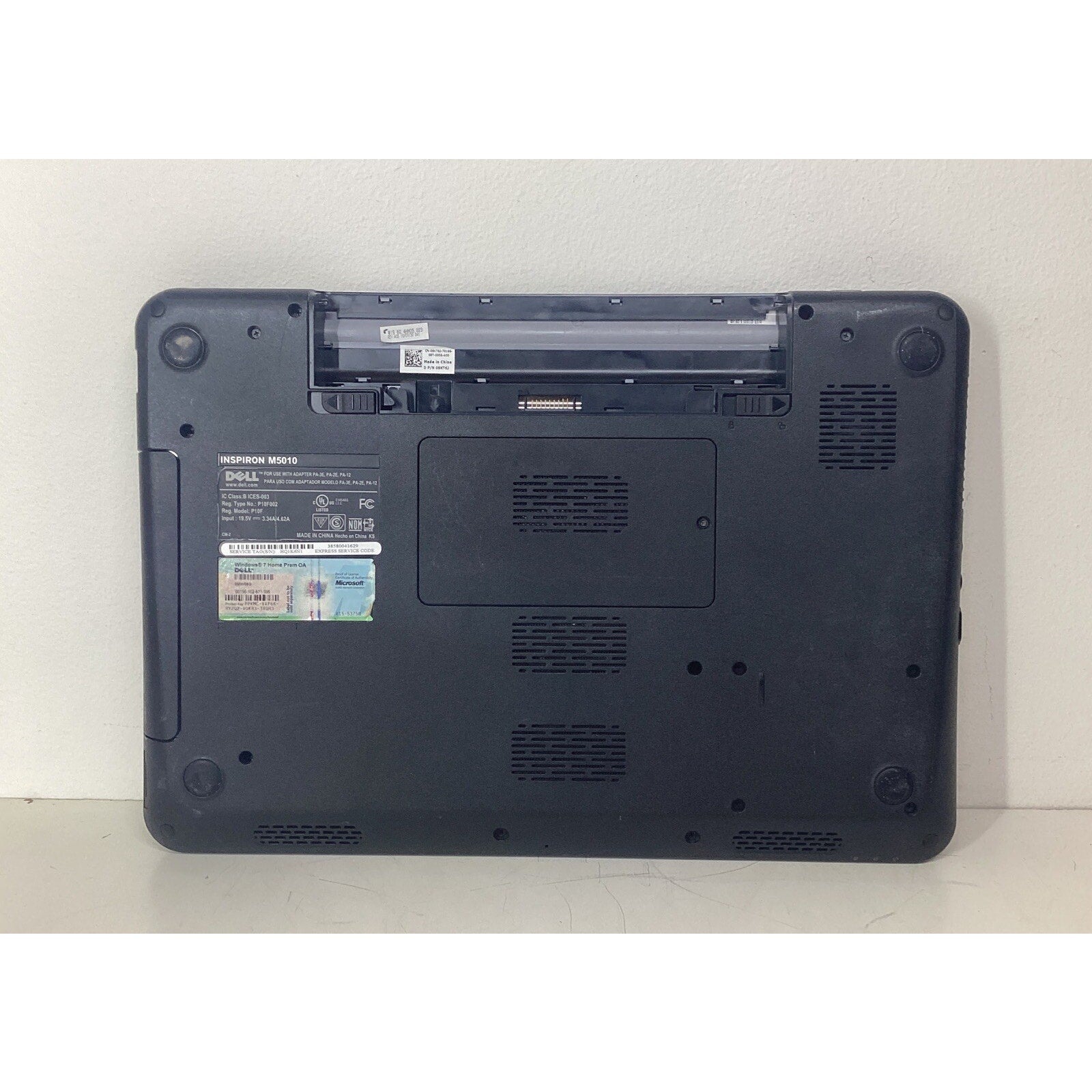 Dell Inspiron M5010 Laptop AMD Vision P10F 3GB RAM No Battery - Parts Only