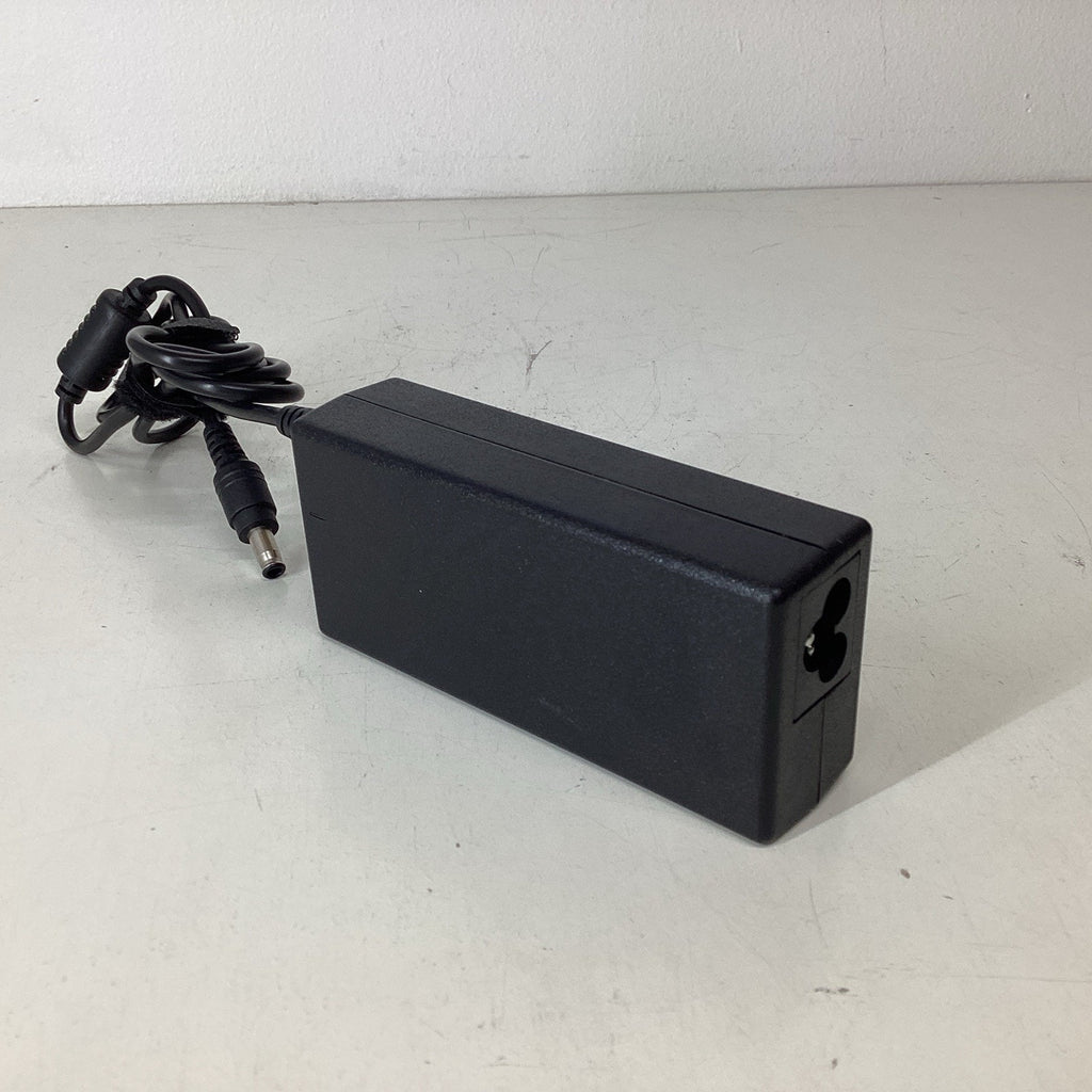 19V 3.42A Replacement AC Adapter ST-C-070-19000342CT For Laptop