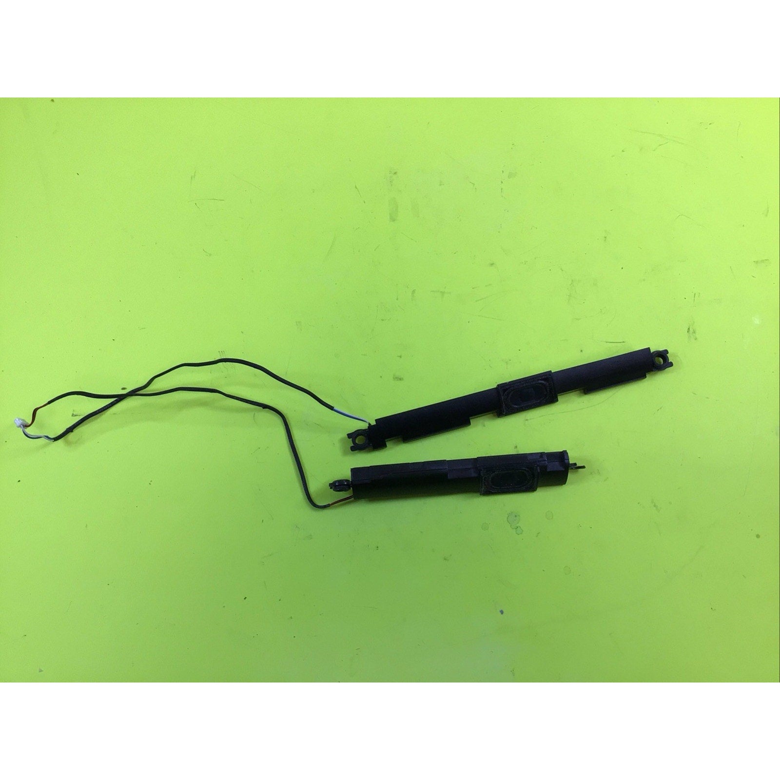 Dell Latitude 5540 E5540 Laptop Left and Right Speakers 0GFT5H