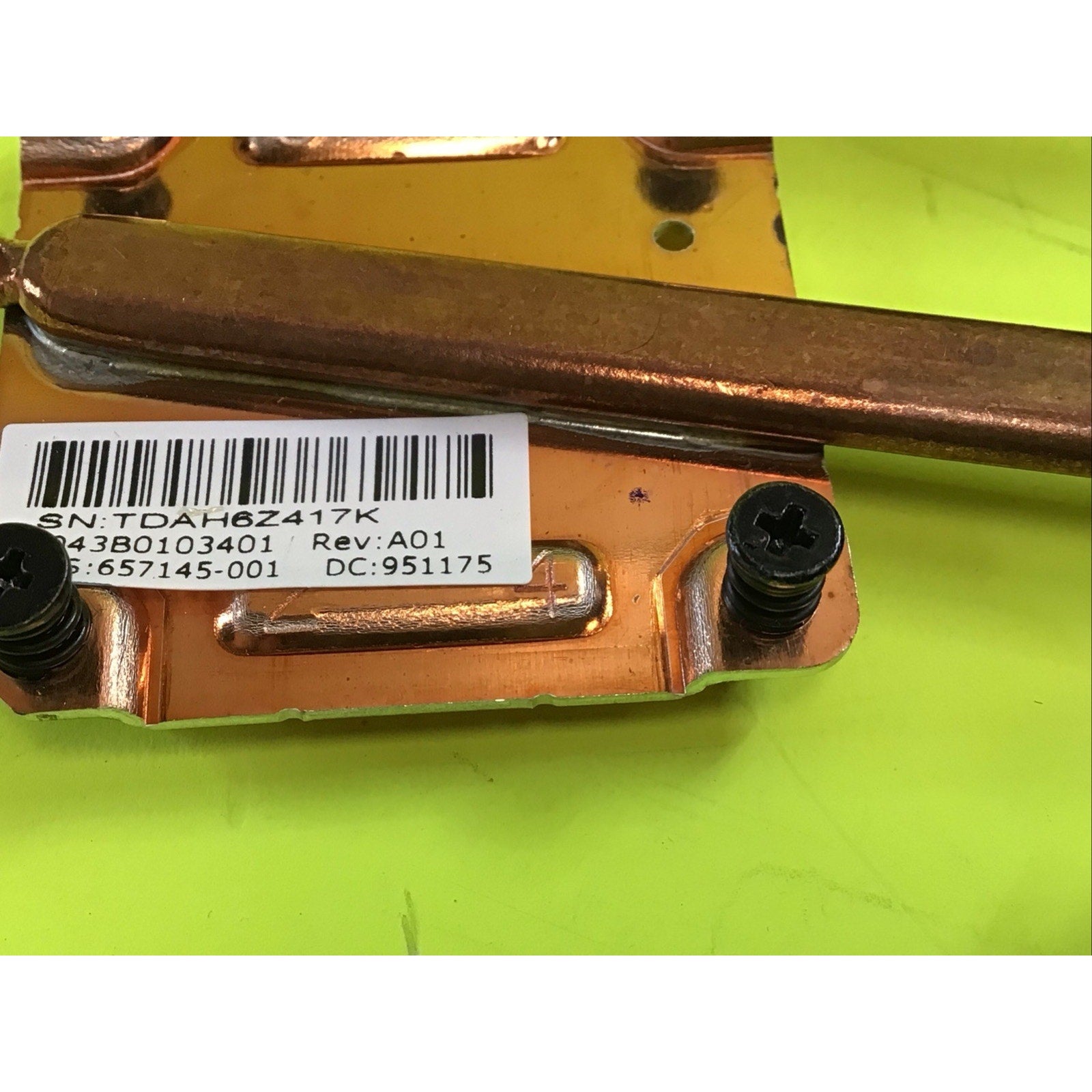 HP 2000 Series CPU Cooling Fan and Heat Sink 657145-001