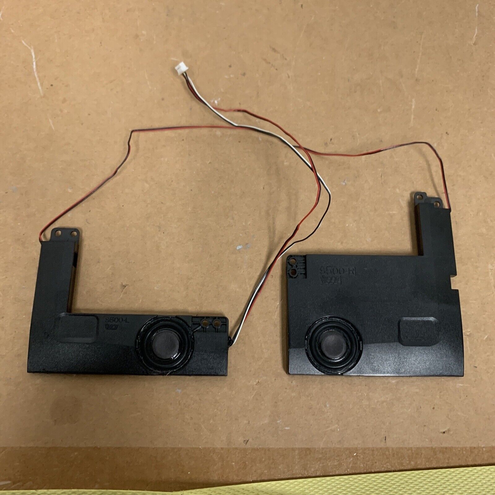 Asus Vivobook S500/V500C Laptop Internal Left + Right Speakers S500-R/S500-L