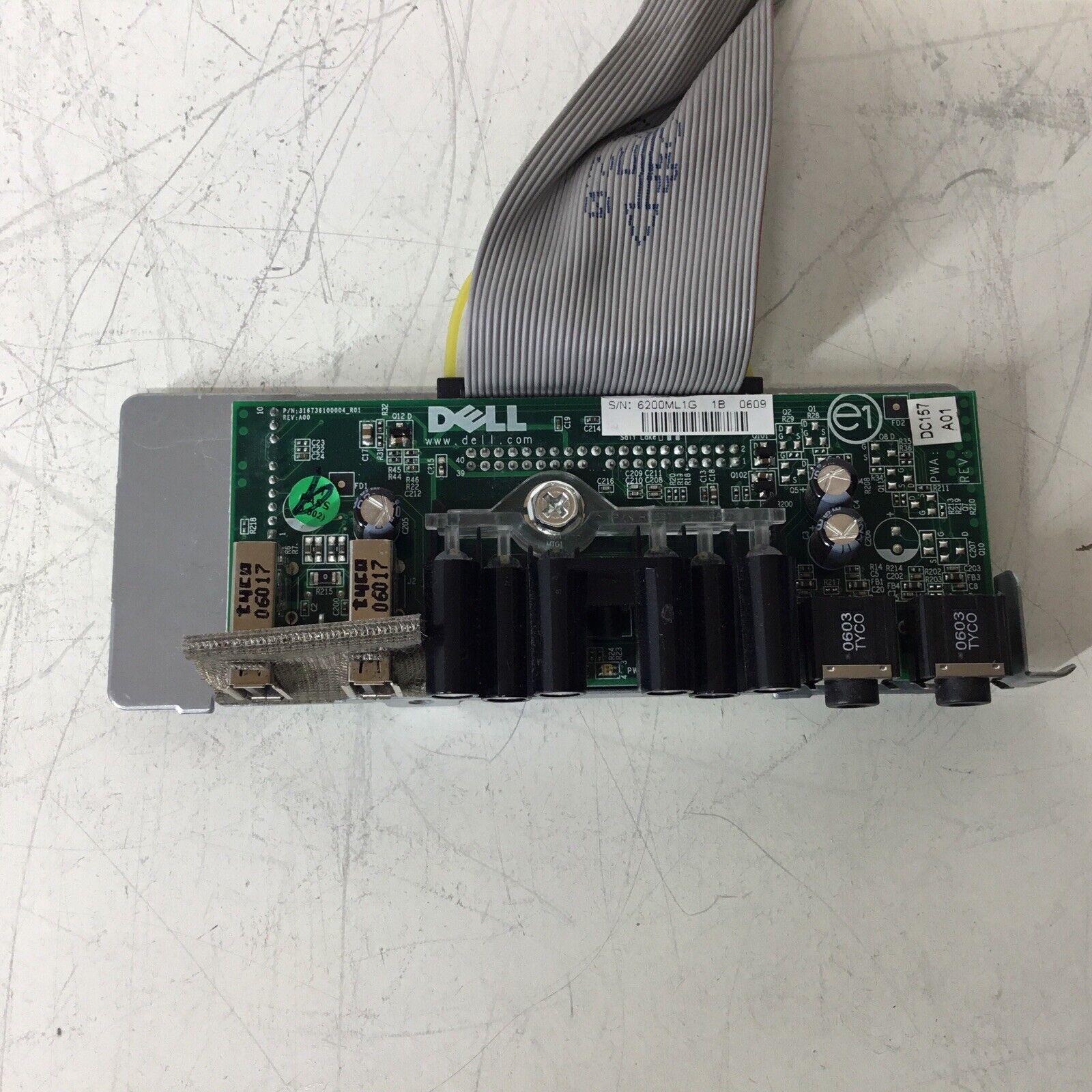 Dell F8913 USB/Audio Panel with 0Y8227 Cable