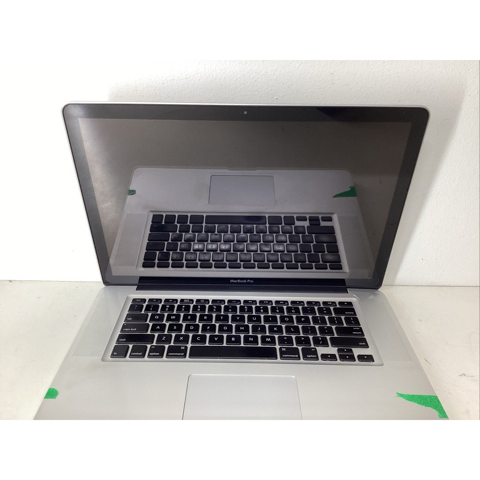 Apple MacBook Pro 2010 Model A1286 Silver No RAM, HDD - For Parts