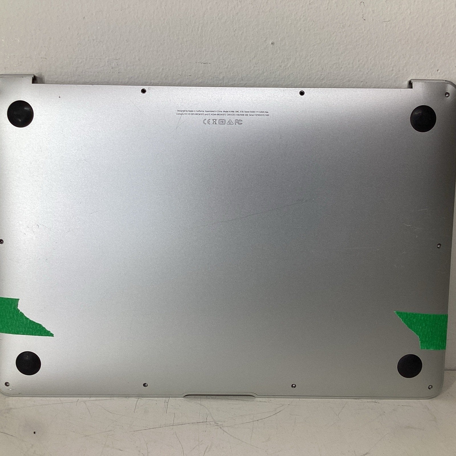 MacBook Air A1466 Silver 13" Palmrest w/ Keyboard ,Touchpad, Battery - For Parts