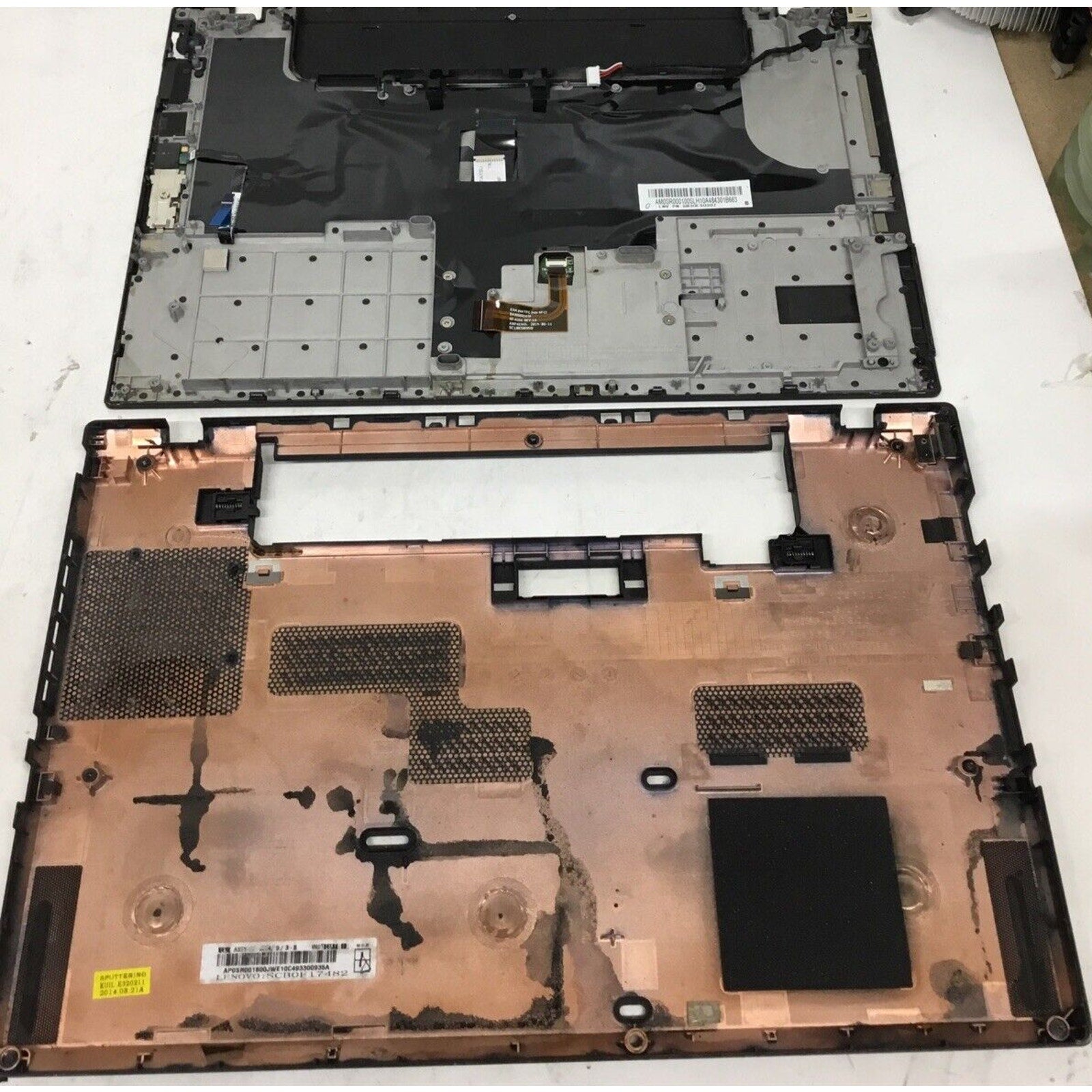 Lenovo ThinkPad T440 Palmrest + Keyboard + Touch Pad+ Bottom Cover AM0SR000100