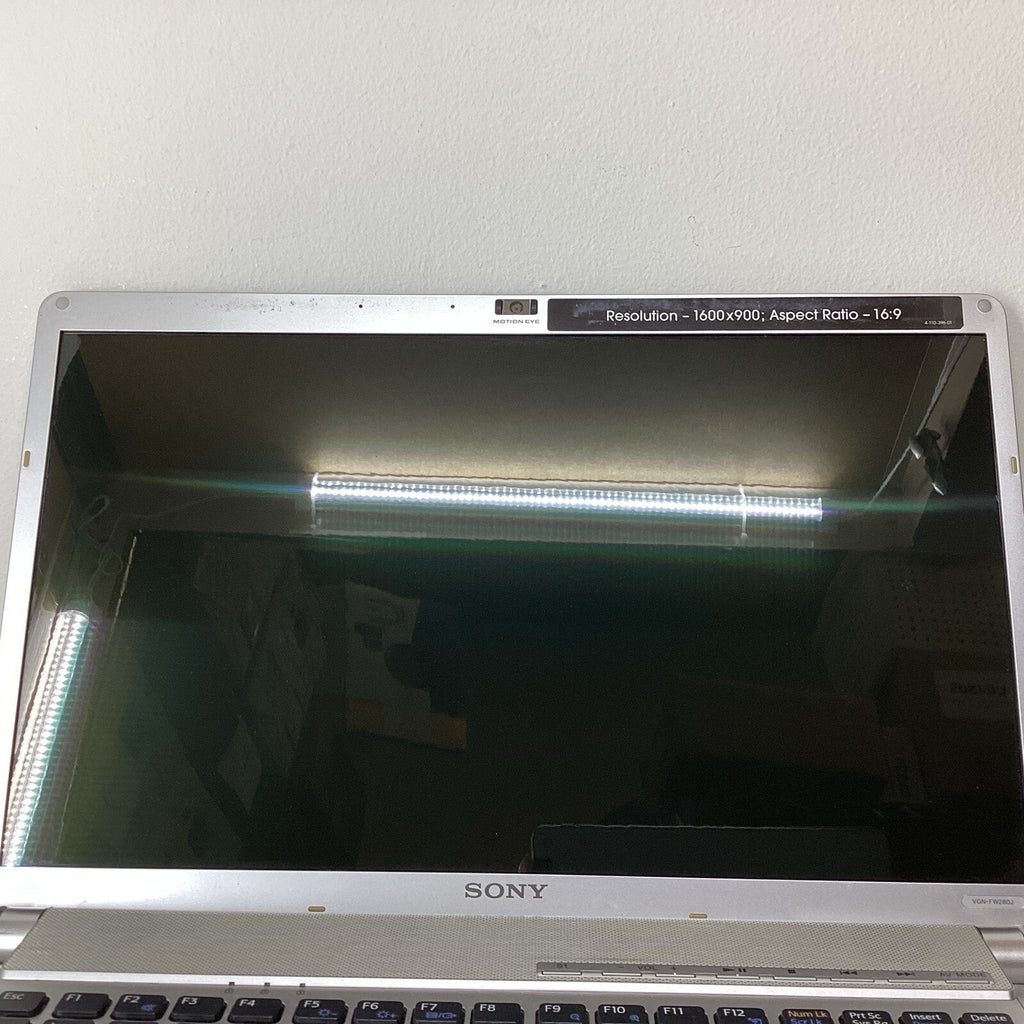 Sony Vaio PCG-3D3L Intel Centrino 2 4GB RAM 320GB HDD Laptop Computer-For Parts