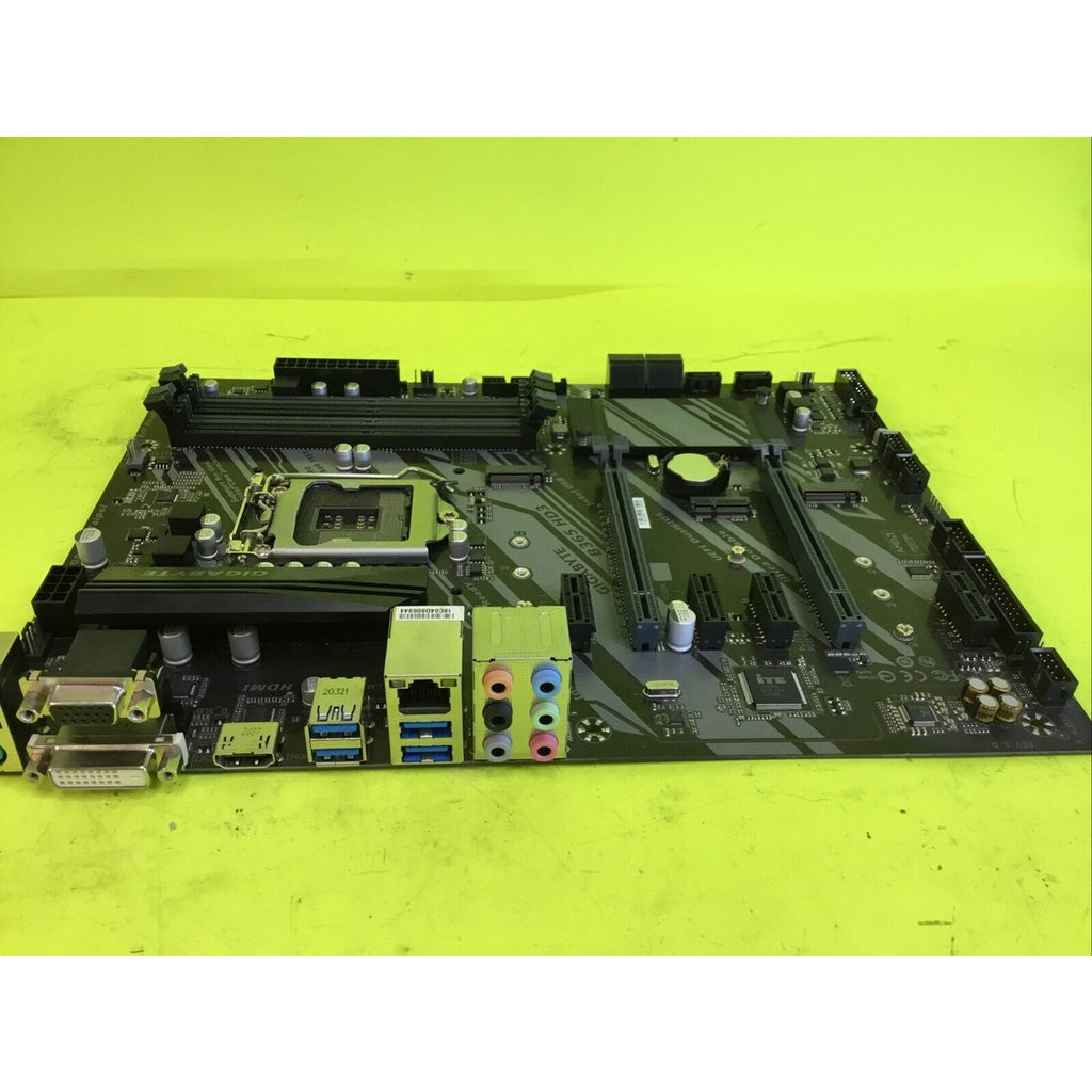 GIGABYTE B365 HD3 LGA1151 DDR4 Motherboard FOR PARTS or NOT WORKING