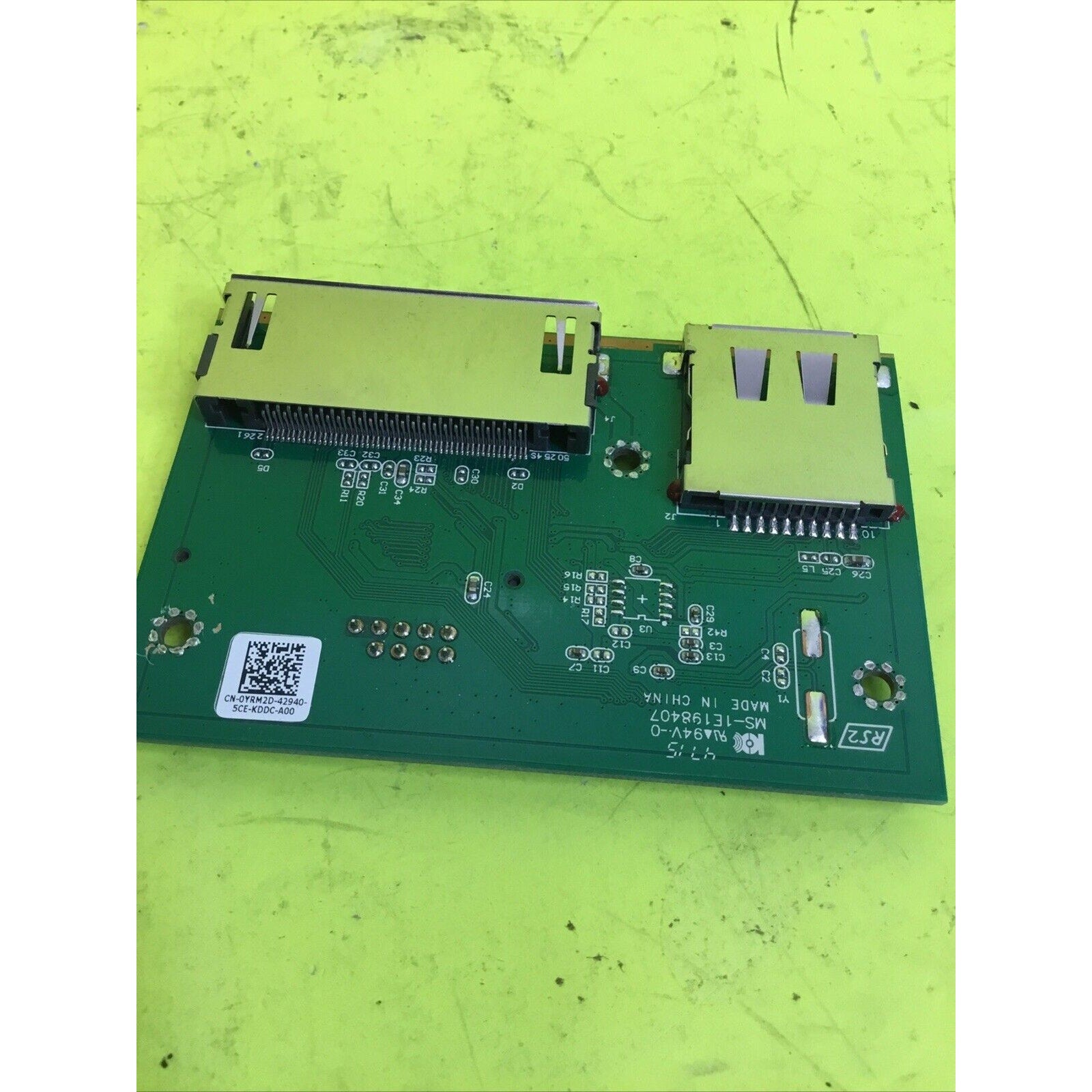 Genuine Dell XPS 8900 Desktop Card Reader Board YRM2D 0YRM2D