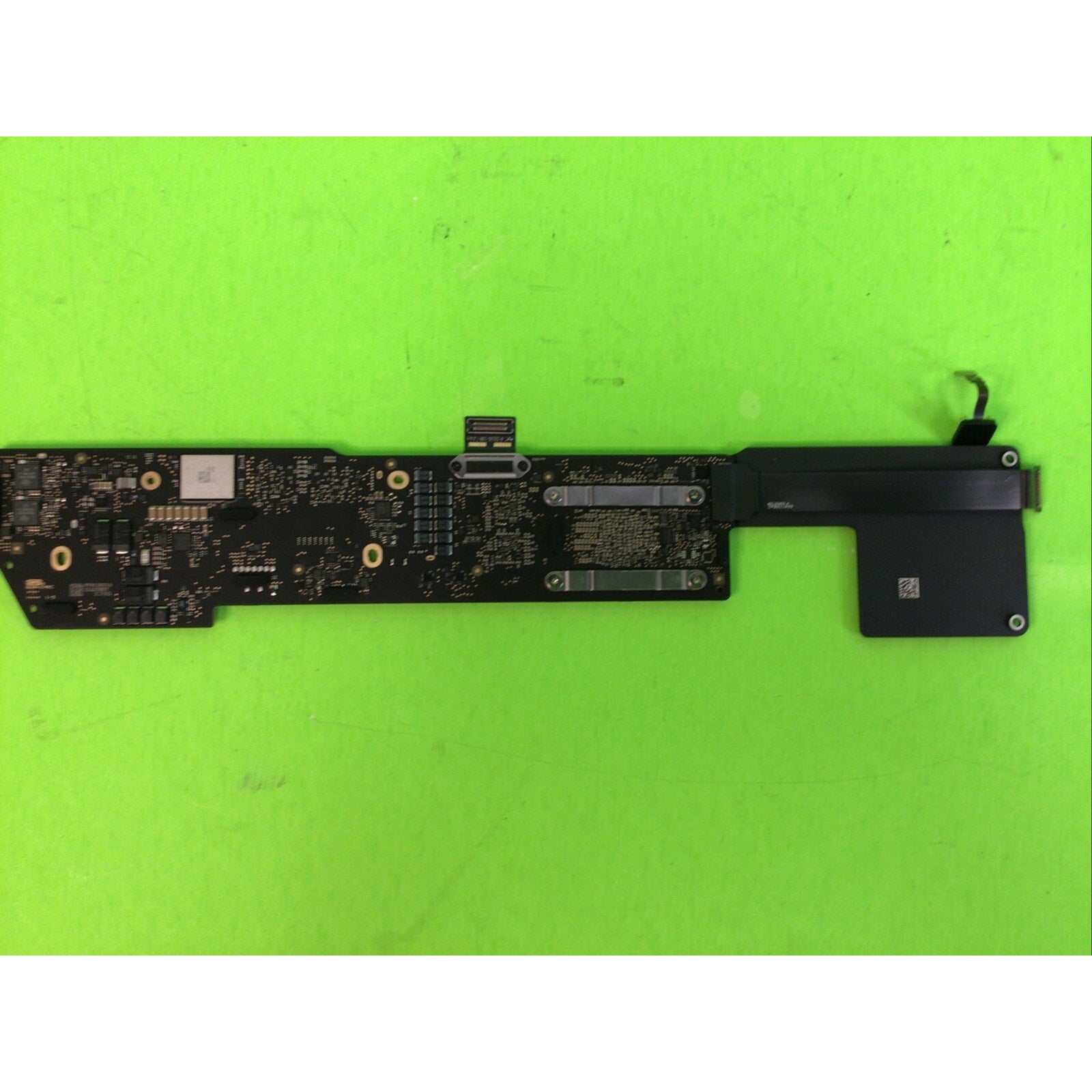 MacBook Pro M1 A2338 Logic Board 820-02016-A – For Parts or Repair
