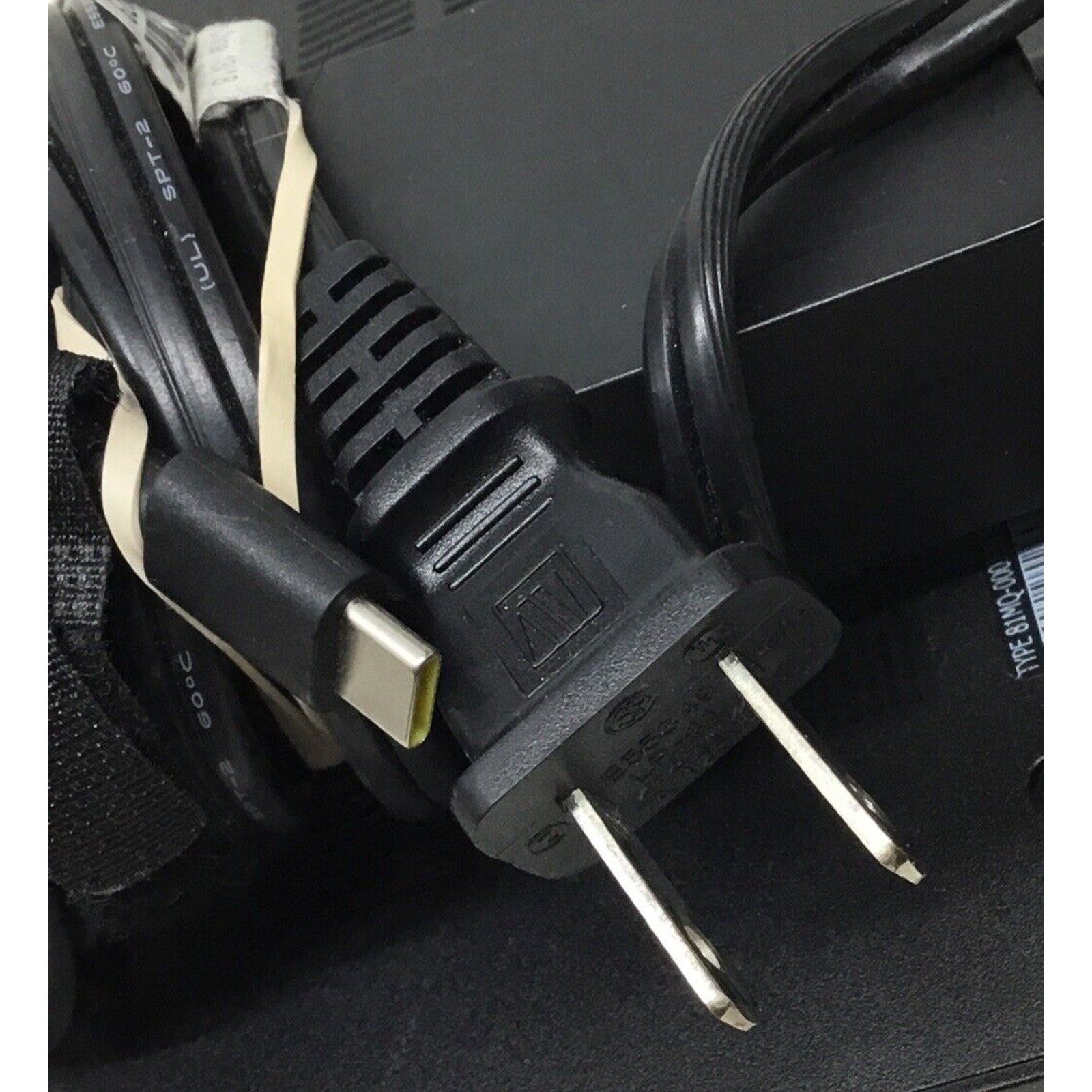 Lenovo 14W 81MQ000JUS 14” FHD Laptop 4GB RAM 64GB eMMC AMD A6-9220C Dual-Core