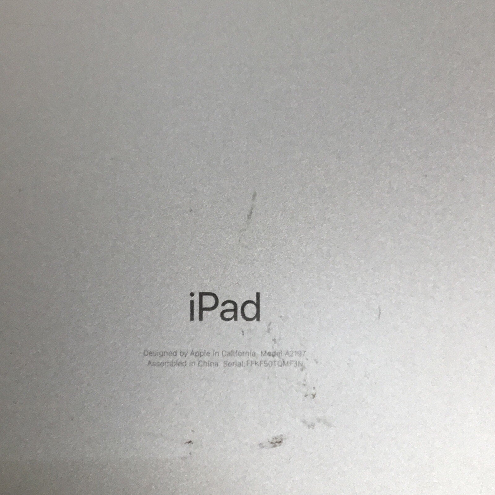 Apple iPad 7th Gen A2197 For Parts *READ* (Screen, whole assembly)