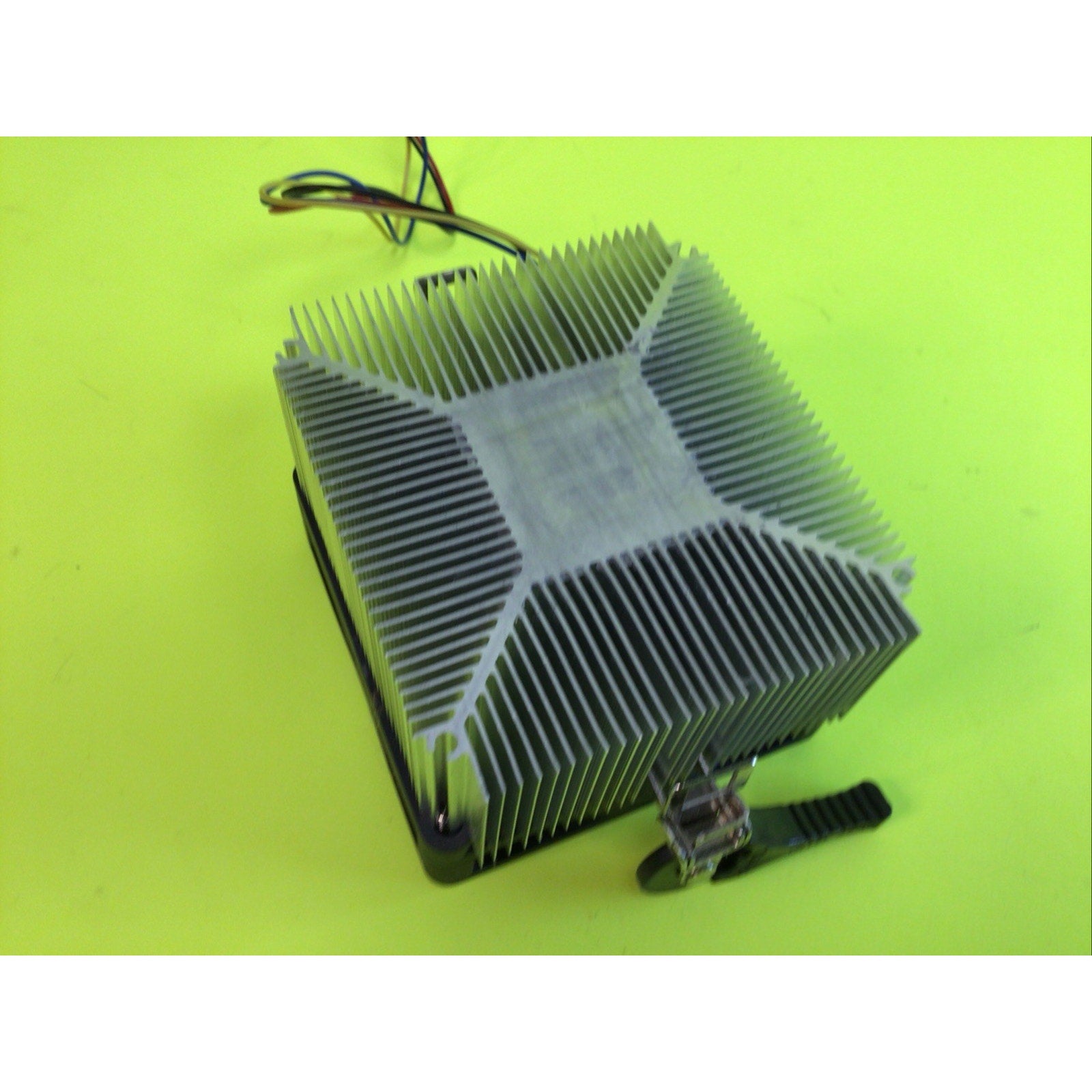 AMD Z7UH01R101 Socket FM1/AM3+/AM3/AM2+/AM2/1207/940/939/754 Aluminum Heat Sink