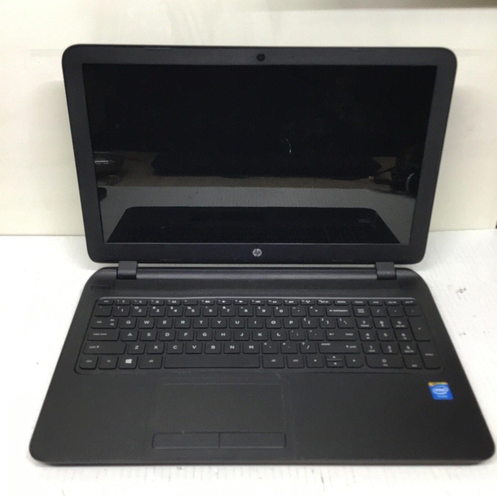 AS IS HP Pavilion 15-f039wm 15.6in Bad Battery No Adapter Unknown Specs