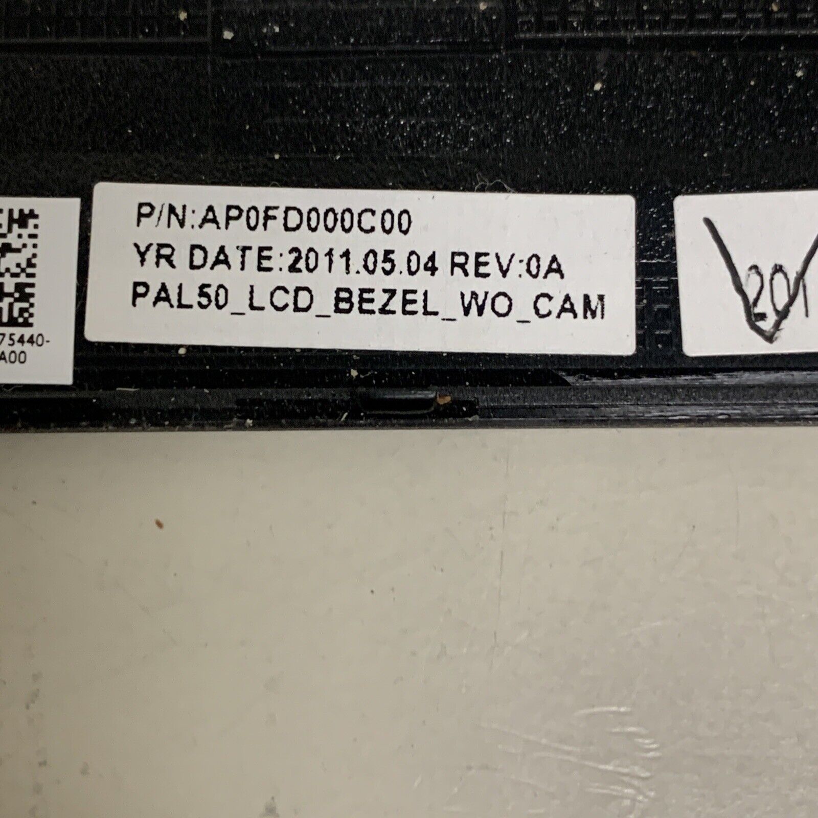 Dell Latitude 14" LCD Screen Front Trim Bezel Frame AP0FD000C00 DMNFM 0DMNFM