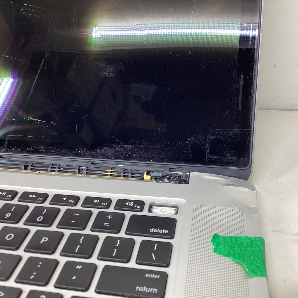 Apple MacBook Pro A1398 15" Intel Core i7 - For Parts