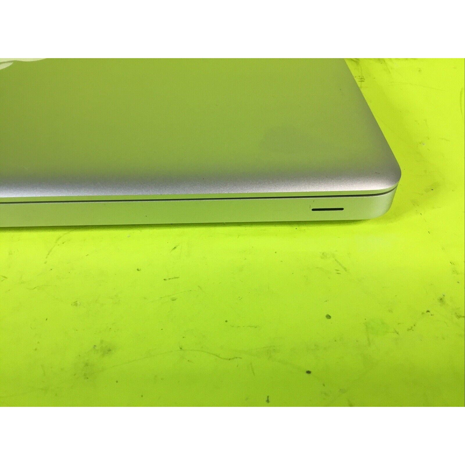 Vintage Apple MacBook Pro 13" A1278 FOR PARTS REPAIR or RECYCLE