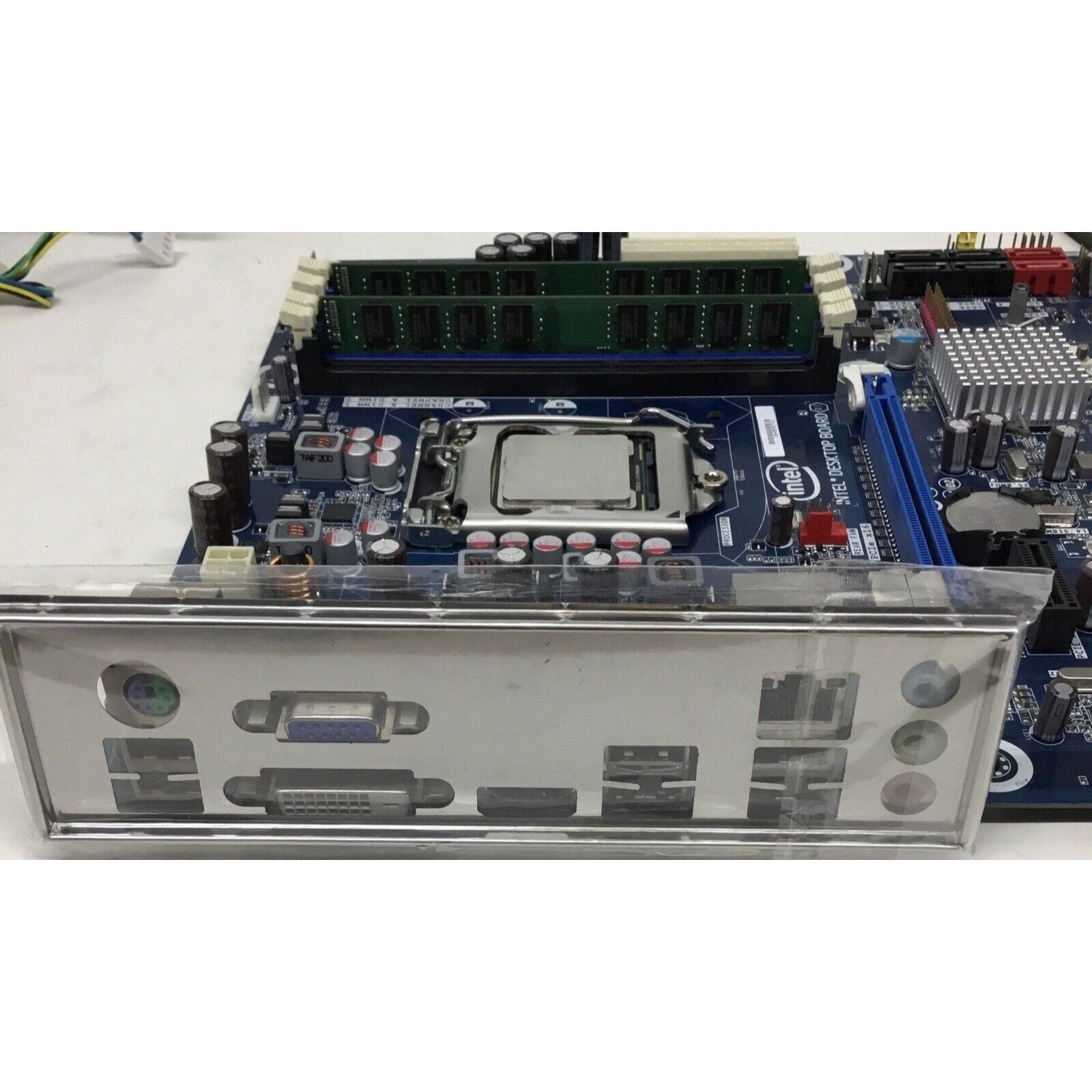 INTEL DH55TC E70932-302 LGA1156 DDR3 MICRO-ATX Motherboard I3-550 CPU & 4GB Ram