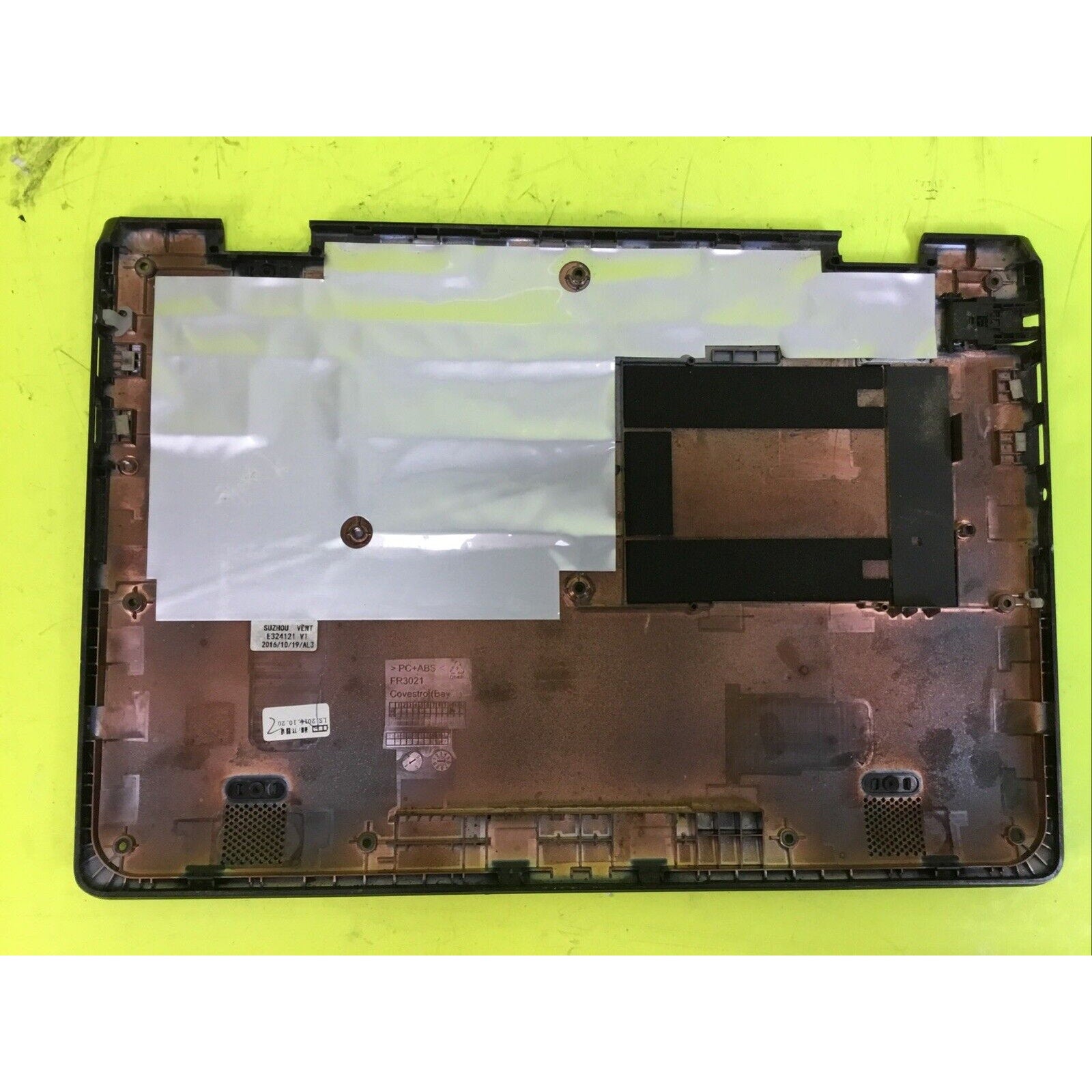 Lenovo IdeaPad Flex 4 1130 Bottom Cover