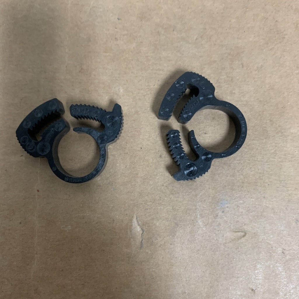 2-Pack Of EKWB Tube Clamp PVC 10 - 12mm - Black