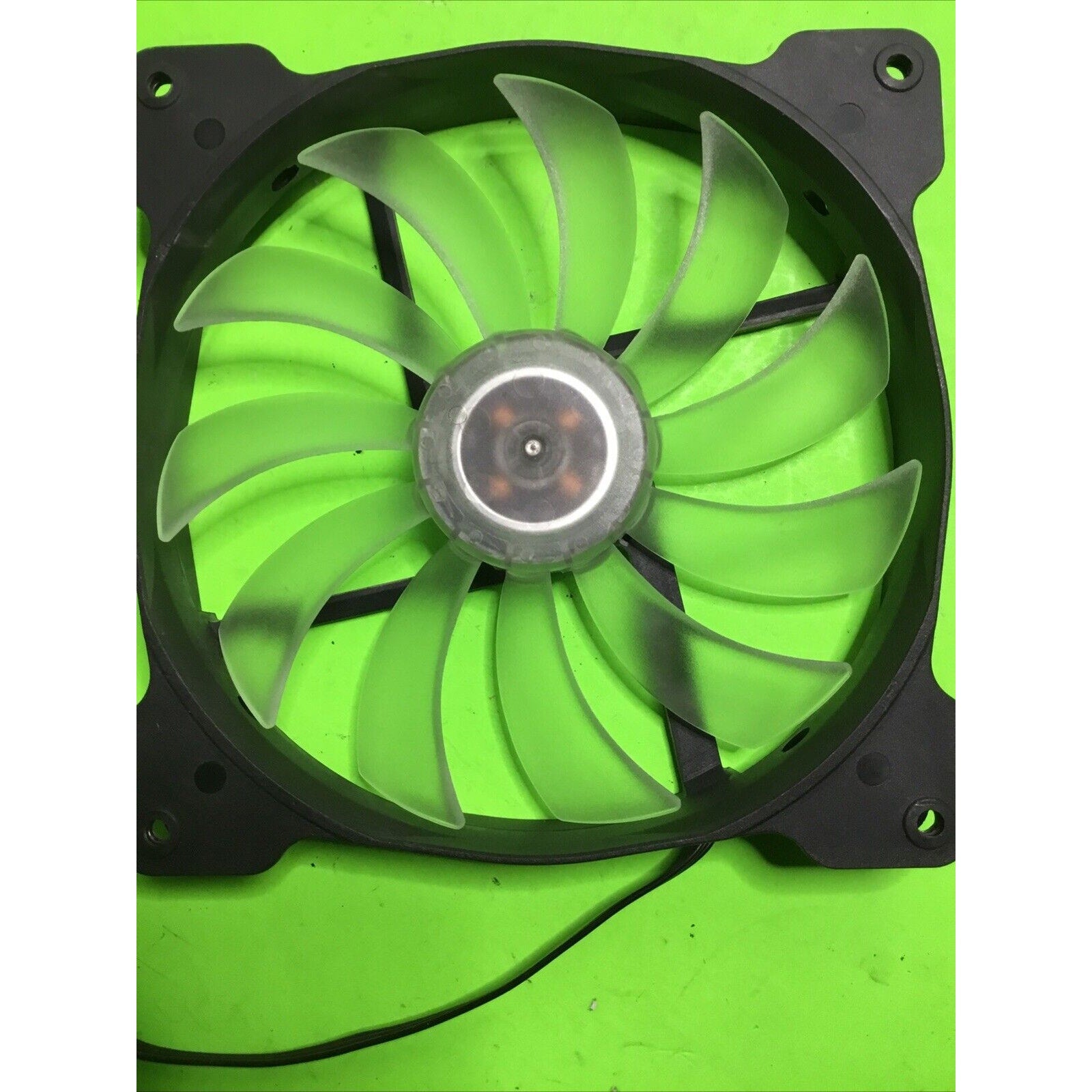 Corsair 140mm RGB Fan 3 pin 31-00731